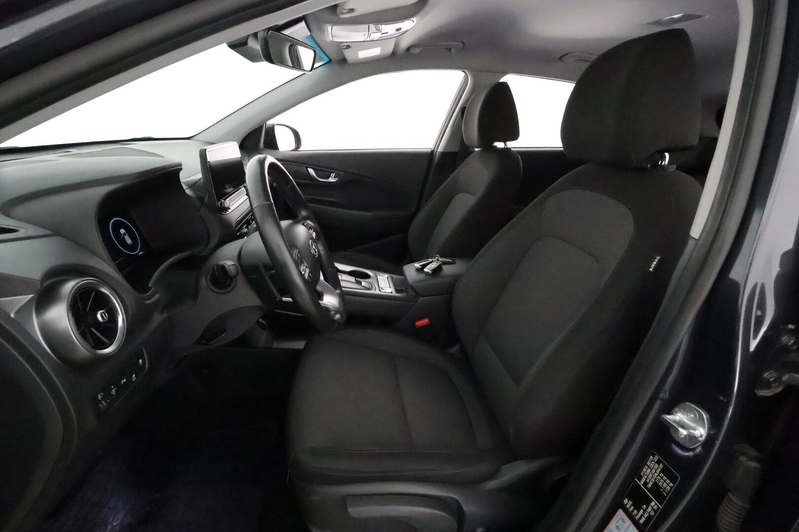 HYUNDAI KONA 2022 Trend 64 kWh **Adapt.vakkari / Lämpöpumppu / Krell / Digimittaristo / P.kamera / KeylessGo** - Merkkihuollettu / Akku kuntotarkastettu! 