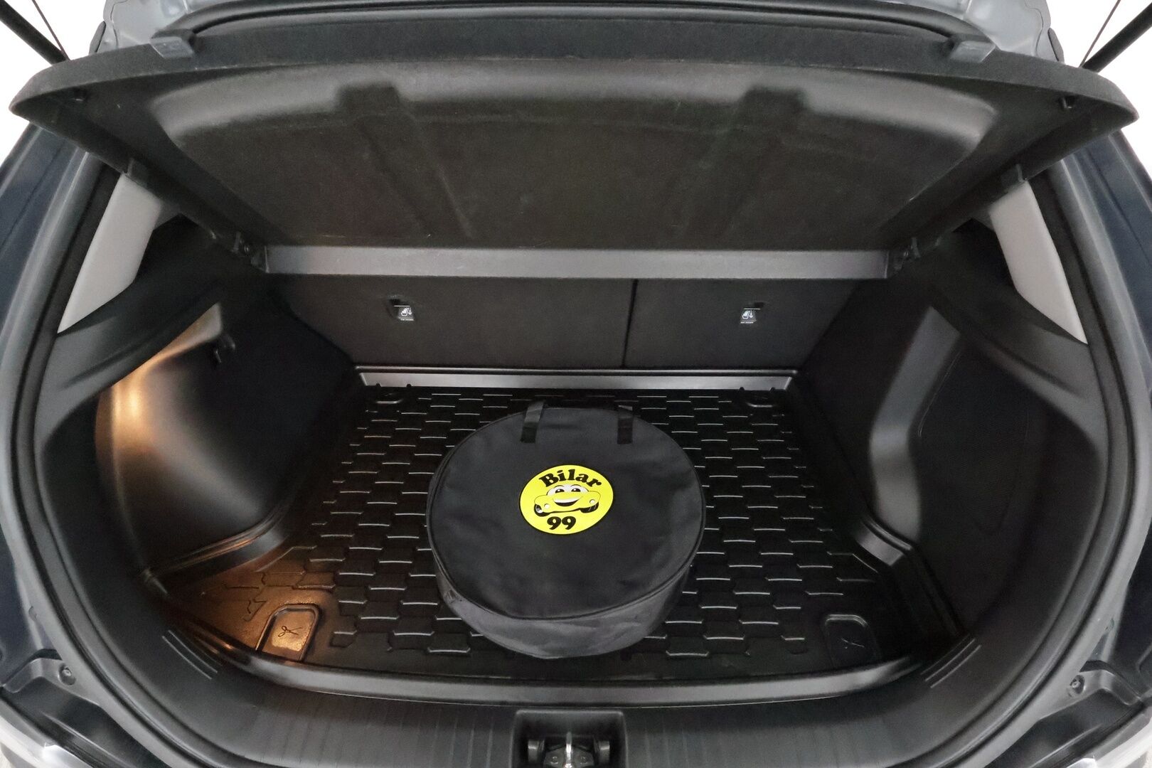 HYUNDAI KONA 2022 Trend 64 kWh **Adapt.vakkari / Lämpöpumppu / Krell / Digimittaristo / P.kamera / KeylessGo** - Merkkihuollettu / Akku kuntotarkastettu! 