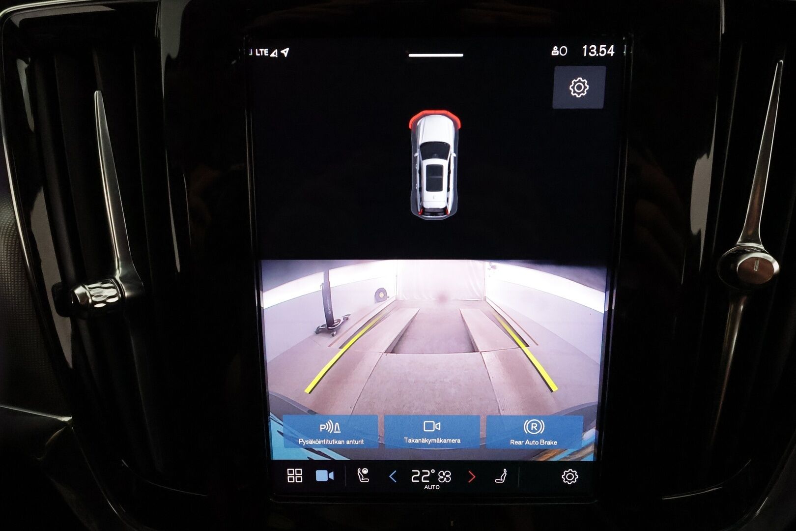 Volvo V90 2023 T6 AWD Long Range Plus Dark *ACC / Full LED / Koukku / Muistipenkit / Digimittaristo / BLIS / KeylessGo* - Merkkihuollettu / SoH testattu / Kahdet renkaat / ALV
