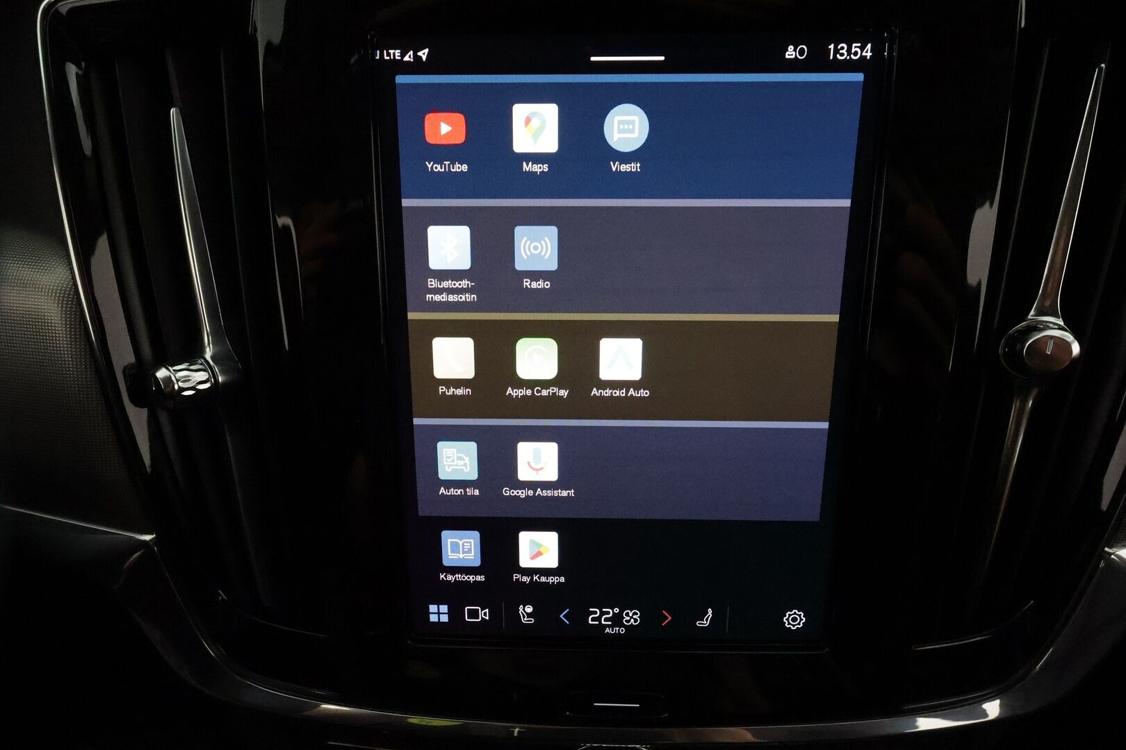 Volvo V90 2023 T6 AWD Long Range Plus Dark *ACC / Full LED / Koukku / Muistipenkit / Digimittaristo / BLIS / KeylessGo* - Merkkihuollettu / SoH testattu / Kahdet renkaat / ALV