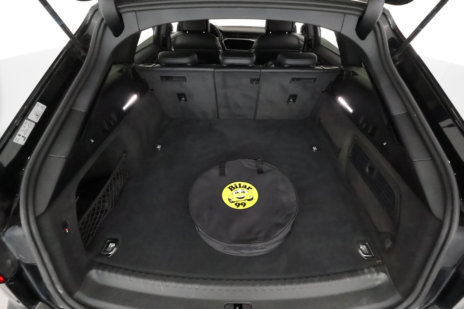 AUDI A6 2021 Avant 55TFSi e Quattro Sport S-tronic **Koukku / Matrix-LED / Adapt.Vakkari / 360° / Ilmastoidut&Hierovat Muistipenkit** - 3,99 % KORKOTARJOUS TÄHÄN AUTOON - Merkkihuollettu / 2x Latauskaapelit
