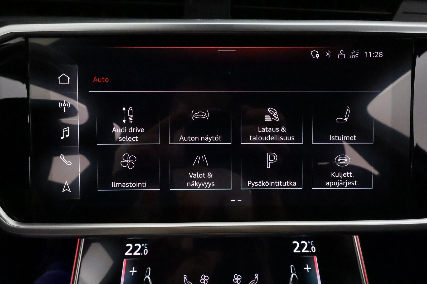AUDI A6 2021 Avant 55TFSi e Quattro Sport S-tronic **Koukku / Matrix-LED / Adapt.Vakkari / 360° / Ilmastoidut&Hierovat Muistipenkit** - 3,99 % KORKOTARJOUS TÄHÄN AUTOON - Merkkihuollettu / 2x Latauskaapelit