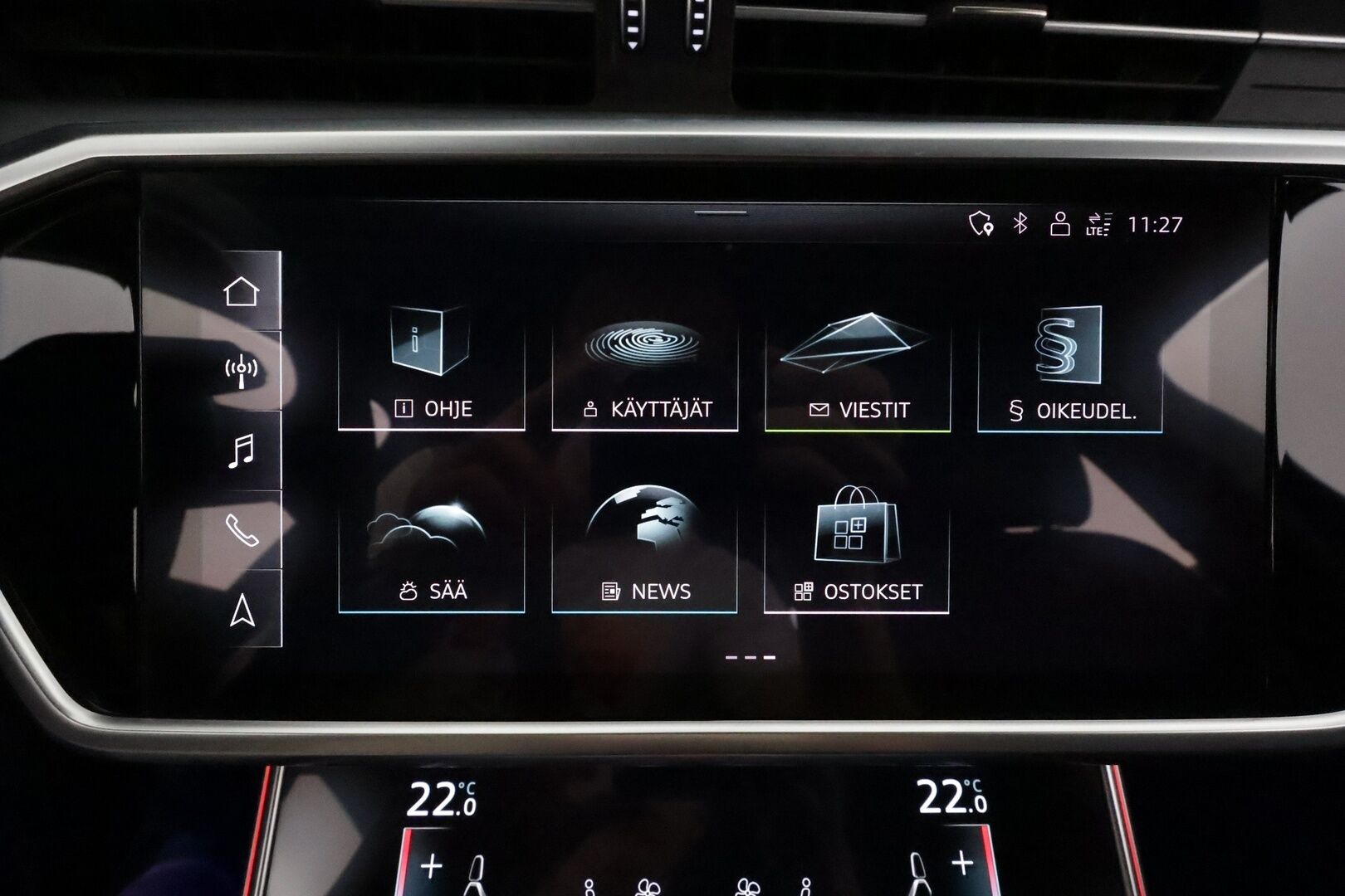 AUDI A6 2021 Avant 55TFSi e Quattro Sport S-tronic **Koukku / Matrix-LED / Adapt.Vakkari / 360° / Ilmastoidut&Hierovat Muistipenkit** - 3,99 % KORKOTARJOUS TÄHÄN AUTOON - Merkkihuollettu / 2x Latauskaapelit
