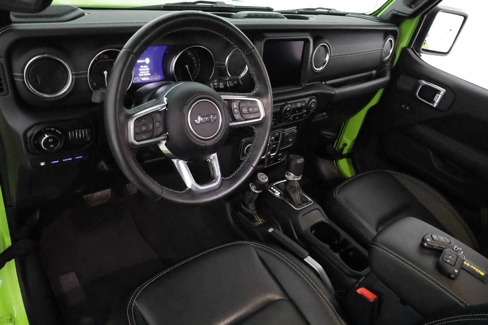 JEEP WRANGLER 2022 2,0 PHEV AT8 4x4 Sahara **Adapt.vakkari / Alpine Audio / Sahara nahkaverhoilu / P.kamerat / Koukku** - 2,99 % KORKOTARJOUS TÄHÄN AUTOON - 