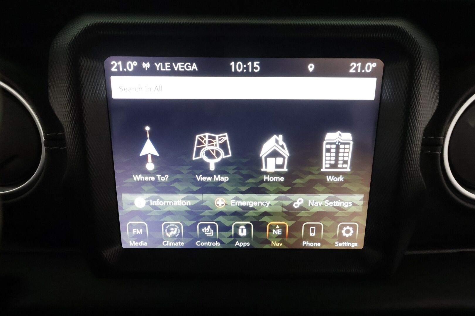 JEEP WRANGLER 2022 2,0 PHEV AT8 4x4 Sahara **Adapt.vakkari / Alpine Audio / Sahara nahkaverhoilu / P.kamerat / Koukku** - 2,99 % KORKOTARJOUS TÄHÄN AUTOON - 