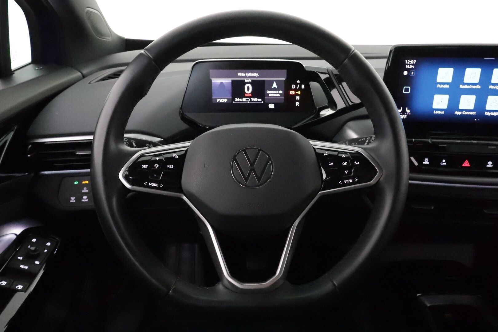 VOLKSWAGEN ID.4 2022 150 Pro Performance **Adapt.vakkari / Lämpöpumppu / P.tutkat / Digimittaristo / LED** - Akku kuntotarkastettu / Merkkihuollettu / Ratinlämmitin / Lämmitettävä tuulilasi
