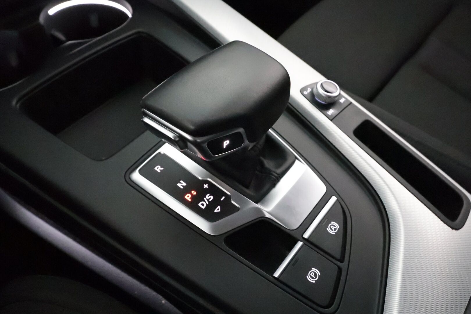 AUDI A4 ALLROAD 2020 Business 45 TFSI 180kW MHEV quattro S tronic **Webasto / Matrix / Adapt.vakkari / Koukku / P.kamera / KeylessGo** - 3,99 % KORKOTARJOUS TÄHÄN AUTOON - Sporttipenkit / Facelift