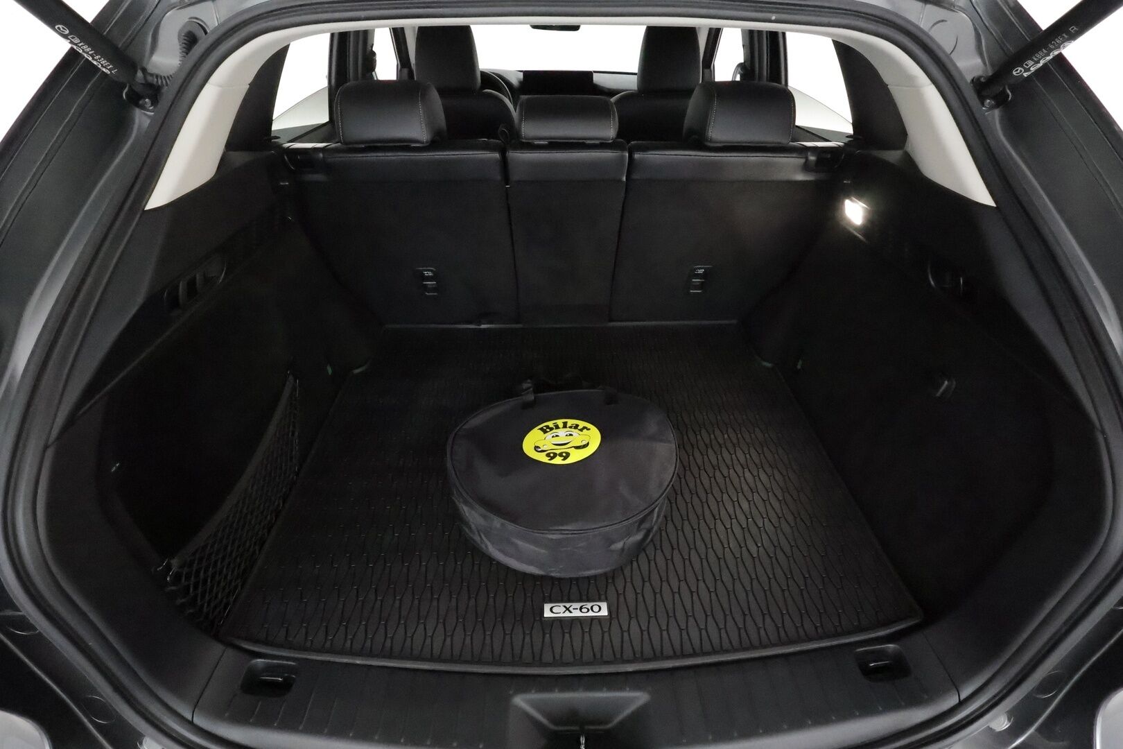 MAZDA CX-60 2023 2.5 PHEV 8AT AWD Homura **HUD / Bose / 360.kamera / Ilmastoidut nahat / Digimittaristo / Adapt.vakkari / LED** - 3,99 % KORKOTARJOUS TÄHÄN AUTOON - Merkkihuollettu / Muistipenkki / Sähköluukku