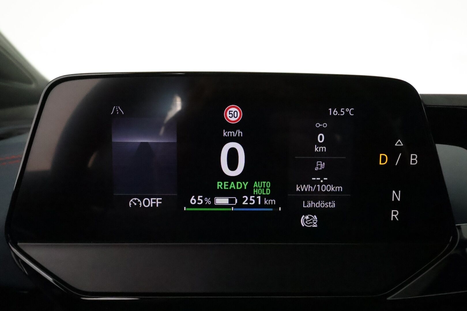 VOLKSWAGEN ID.5 2022 GTX Dual Motor AWD Business, akku 77 kWh - 3,99 % KORKOTARJOUS TÄHÄN AUTOON - Lämpöpumppu / Matrix LED / Adapt.Vakkari / Vetokoukku / Navi / Merkkihuollot / Puolinahkasisusta / Hyvillä varusteilla!