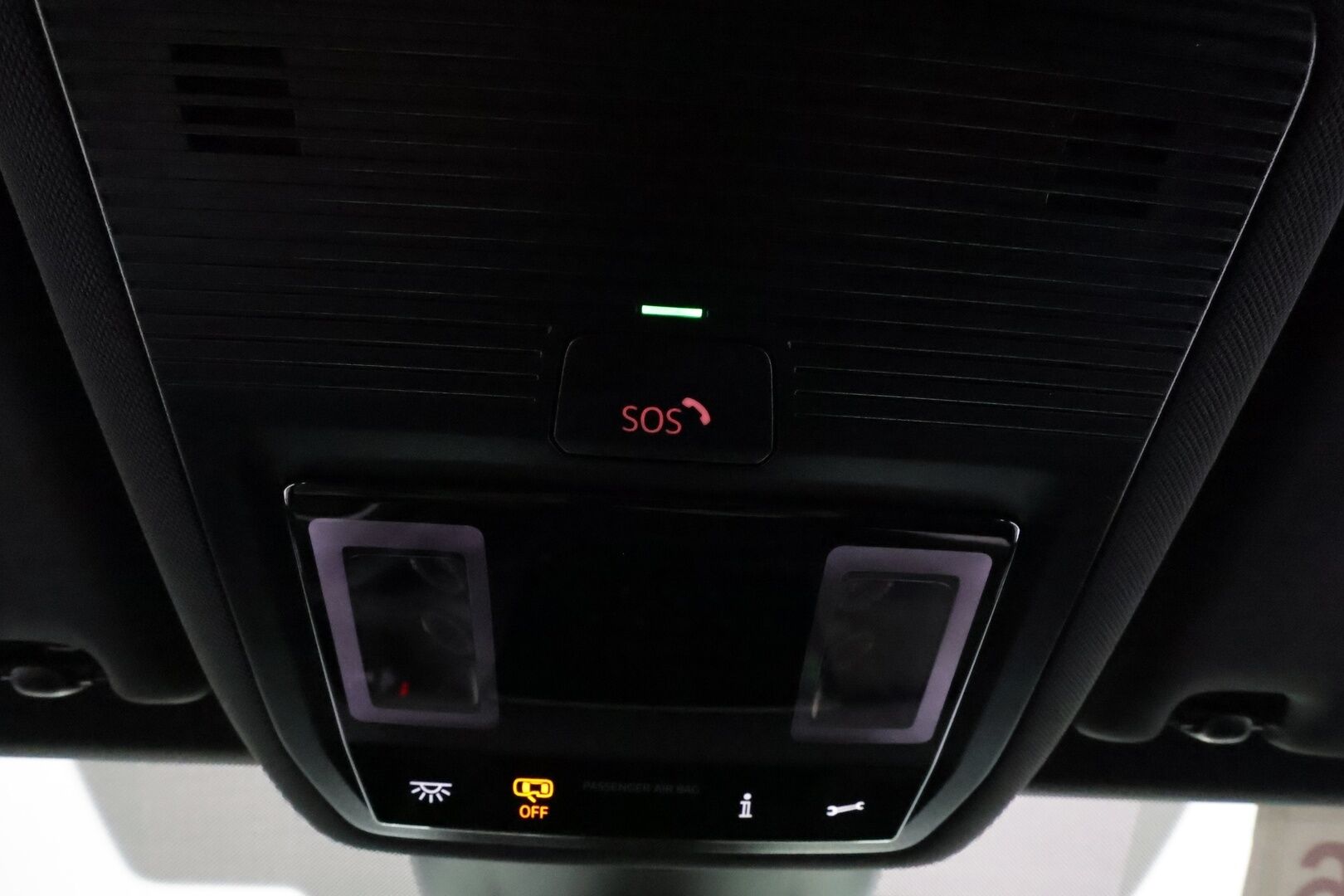 SKODA ENYAQ 2022 80 iV Sportline ** Muistipenkki / Matrix LED / Lämpöpumppu / Adapt.vakkari / Koukku / P.kamera / Sporttipenkit / Navi** - 3,99 % KORKOTARJOUS TÄHÄN AUTOON - Akku kuntotarkastettu! / KeylessGo / Merkkihuollettu / Nahka-Alcantara