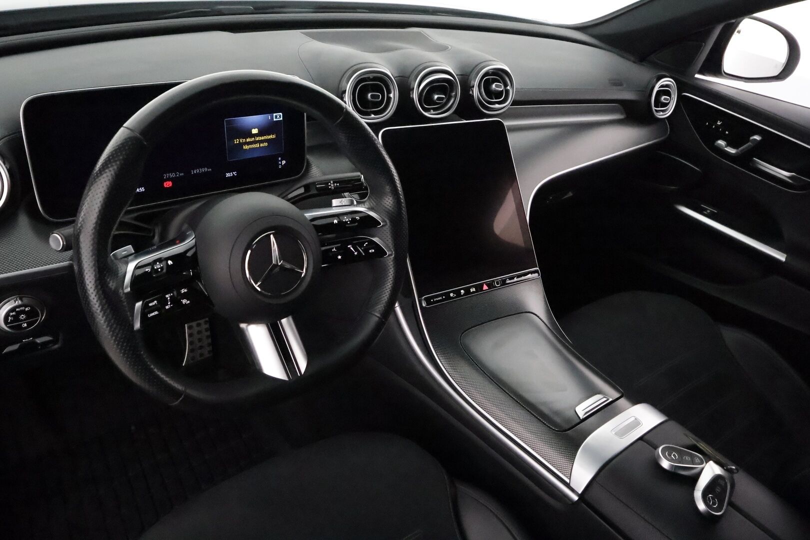 MERCEDES-BENZ C 2023 300e T A Business AMG **Distronic + / Muistipaketti / Digital LED / 360 Kamera / Koukku / Keyless / Apple&Android** - 3,99 % KORKOTARJOUS TÄHÄN AUTOON - Vetokoukku / Ratinlämmitin / Kahdet renkaat aluvanteilla