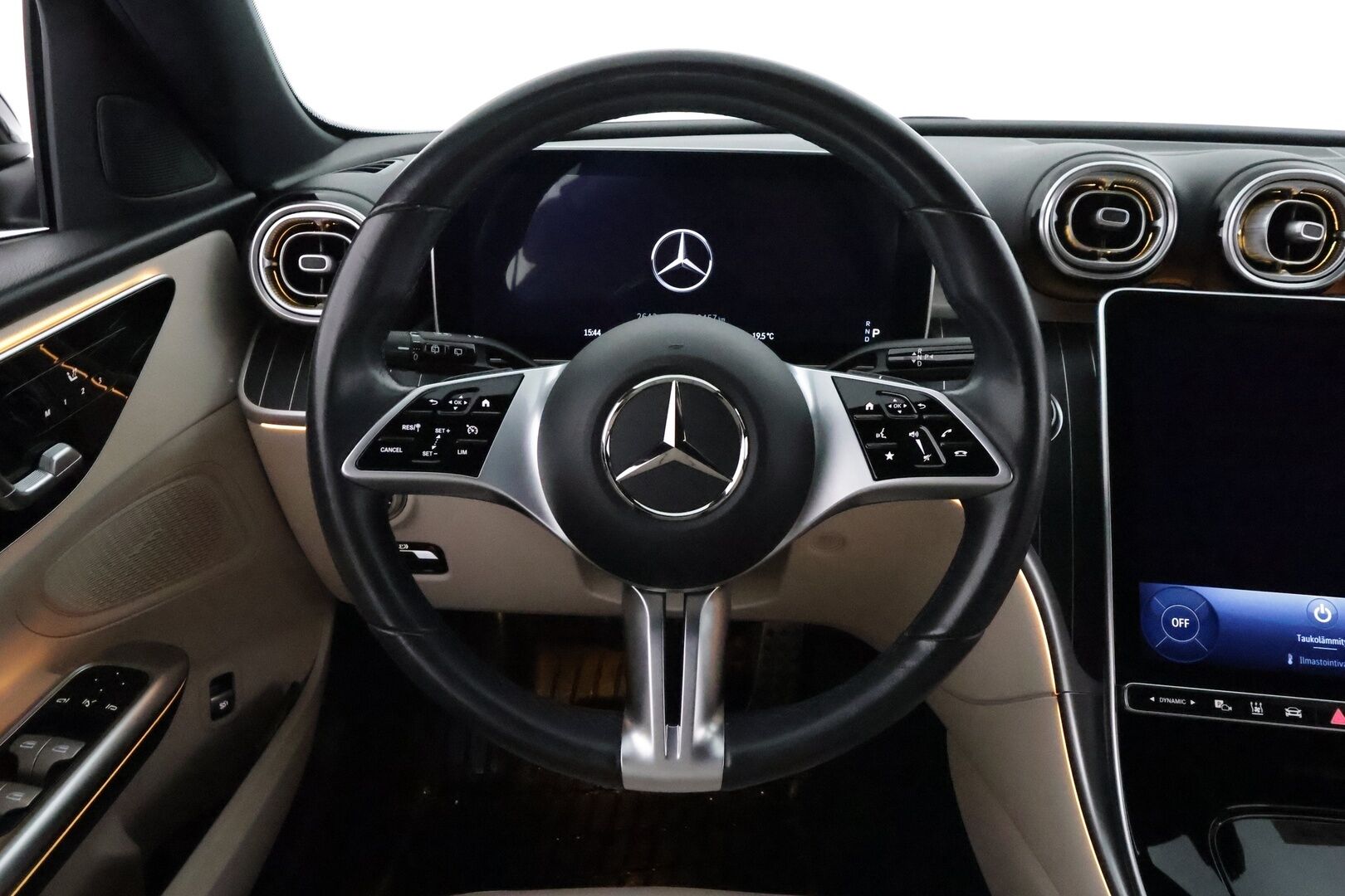 MERCEDES-BENZ C 2022 220 d 4MATIC All-Terrain 9G-Tronic **Webasto / Digital LED / Muistipenkit / 360 Kamera / KeylessGo / Koukku** - 3,99 % KORKOTARJOUS TÄHÄN AUTOON - 