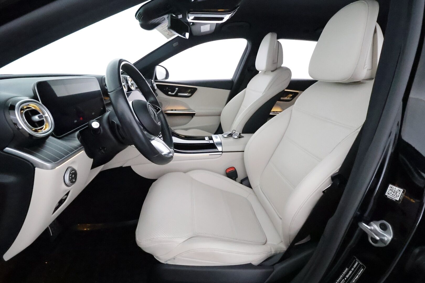 MERCEDES-BENZ C 2022 220 d 4MATIC All-Terrain 9G-Tronic **Webasto / Digital LED / Muistipenkit / 360 Kamera / KeylessGo / Koukku** - 3,99 % KORKOTARJOUS TÄHÄN AUTOON - 