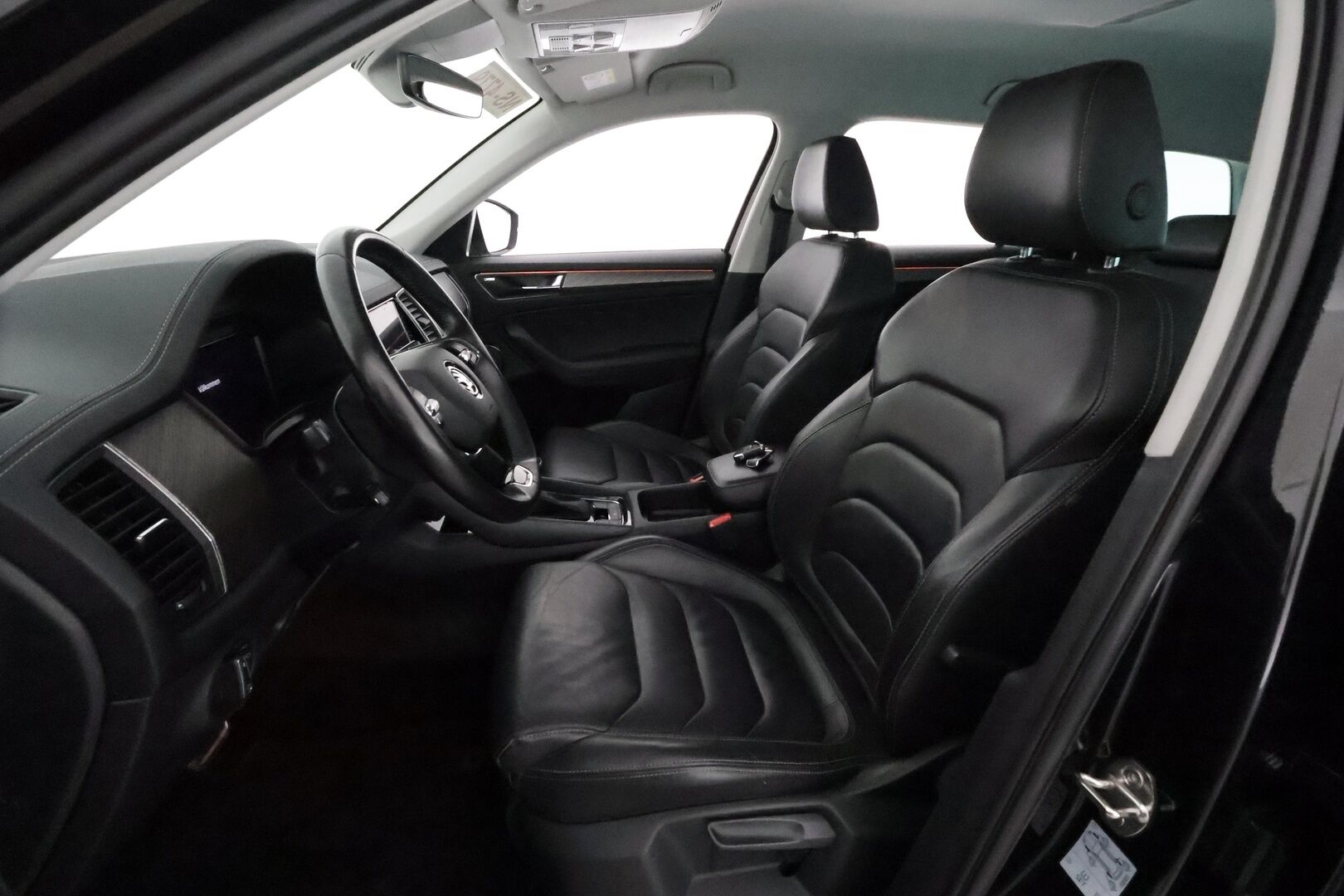 SKODA KODIAQ 2022 2.0 TDI 200 4x4 Style DSG Autom. - 3,99 % KORKOTARJOUS TÄHÄN AUTOON 31.8. ASTI! - Webasto / Adapt.Vakkari / Matrix LED / Vetokoukku / Peruutuskamera / Canton Premium Sound / Keyless / ALV / Supervarusteet!