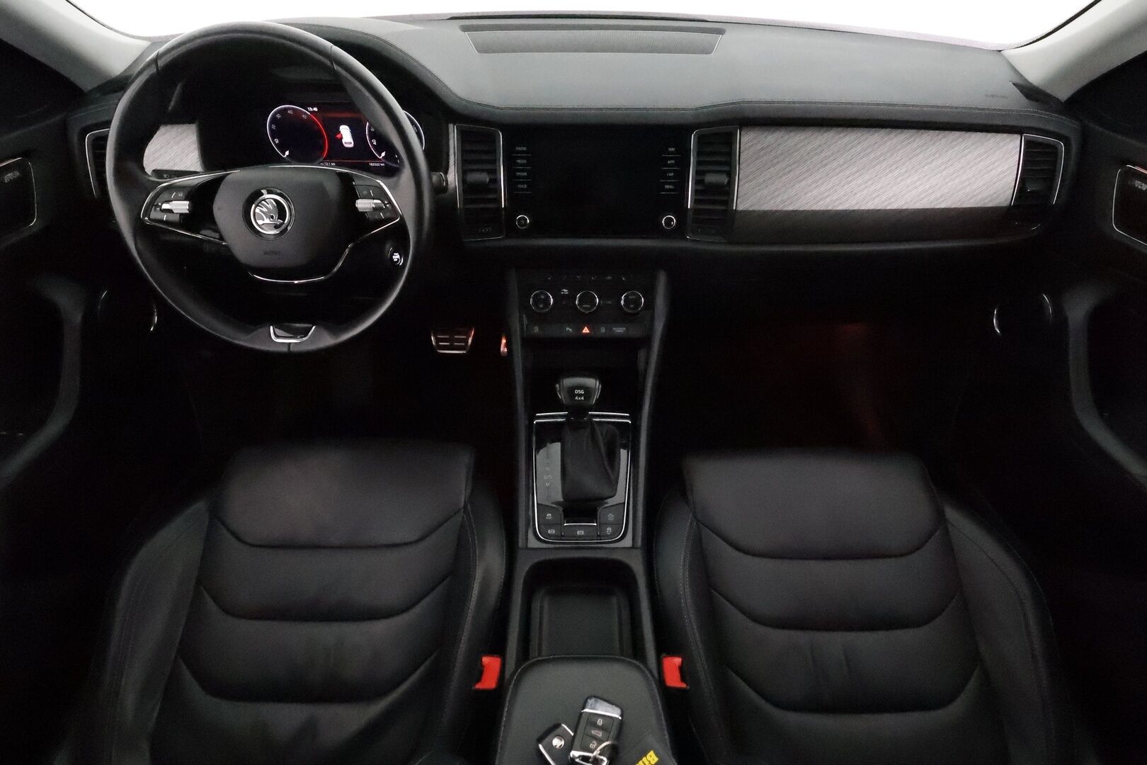 SKODA KODIAQ 2022 2.0 TDI 200 4x4 Style DSG Autom. - 3,99 % KORKOTARJOUS TÄHÄN AUTOON 31.8. ASTI! - Webasto / Adapt.Vakkari / Matrix LED / Vetokoukku / Peruutuskamera / Canton Premium Sound / Keyless / ALV / Supervarusteet!