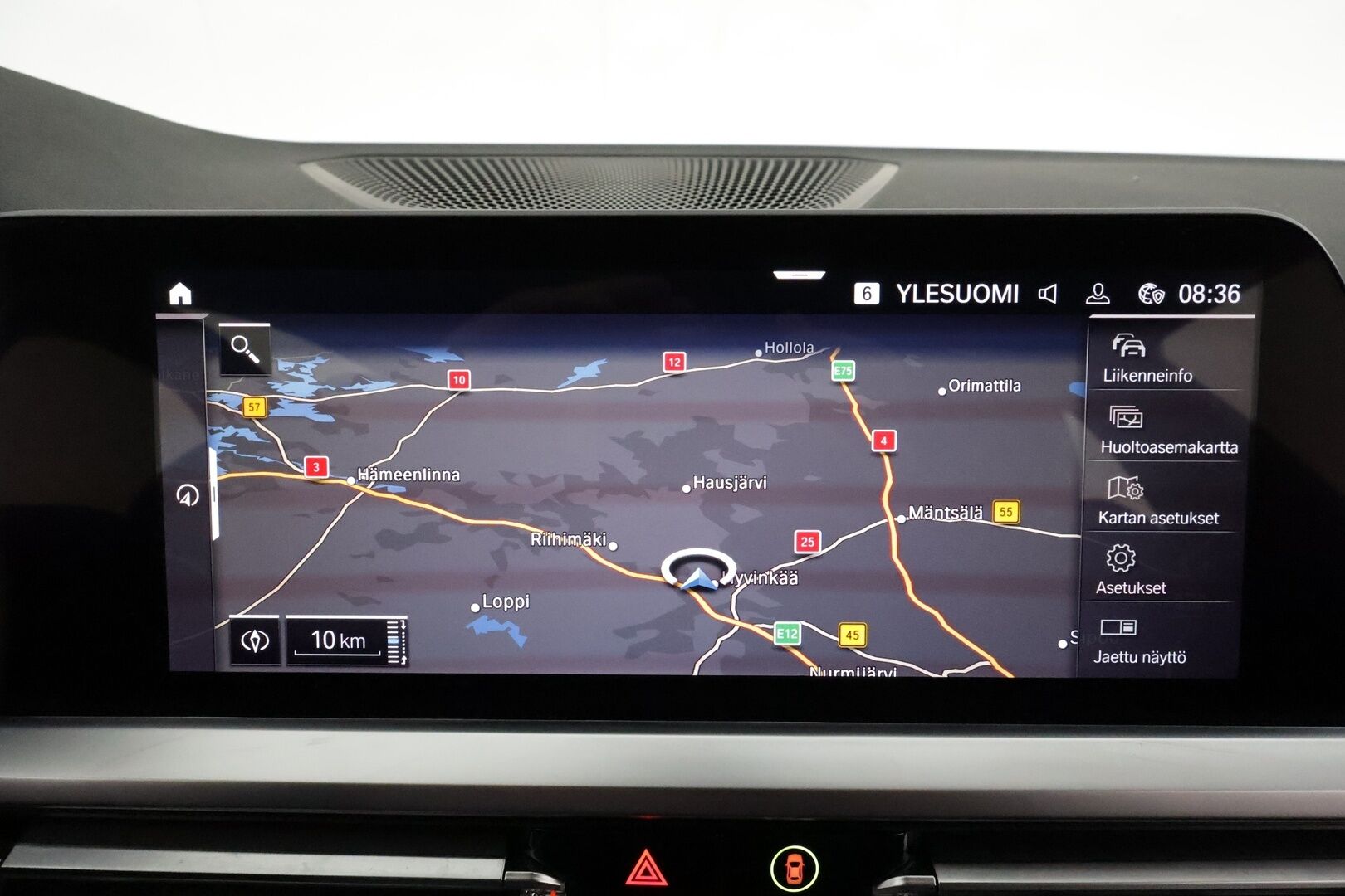 BMW 330E 2022 G21 Xdrive Steptronic M-Sport **LED-valot / HiFi / P.kamera / Sporttipenkit / Navi / Kaistavahti / Digimittaristo** - 3,99 % KORKOTARJOUS TÄHÄN AUTOON - 2x Latauskaapelit / Kahdet Renkaat