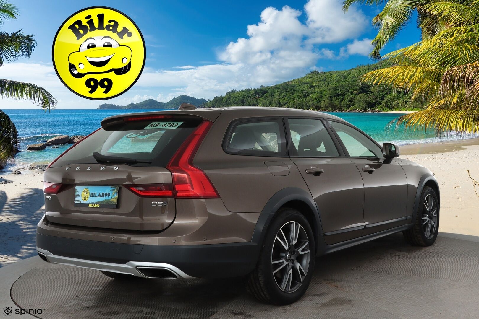 Volvo V90 CROSS COUNTRY 2017 D5 AWD Inscription Pro **Panorama / HUD / Adapt.vakkari / Koukku / Muistipenkki / Sporttinahat / P.kamera / KeylessGo** - 3,99 % KORKOTARJOUS TÄHÄN AUTOON - Webasto / Merkkihuollettu / Kahdet renkaat aluvanteilla / Digimittaristo / Park-in ja Park-out toiminto / Full LED