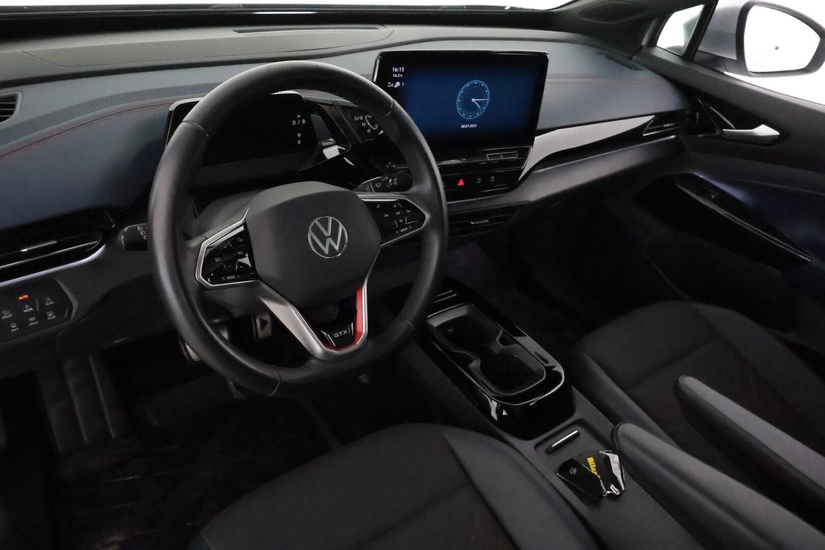 VOLKSWAGEN ID.5 2022 GTX Dual Motor AWD 77kWh *Lasikatto / ILP / Koukku / Acc / Matrix-LED / Kamera / Navi* - 3,99 % KORKOTARJOUS TÄHÄN AUTOON - Merkkihuollettu / Kahdet Renkaat & Vanteet / Alv / Seuraava huolto 9/2026