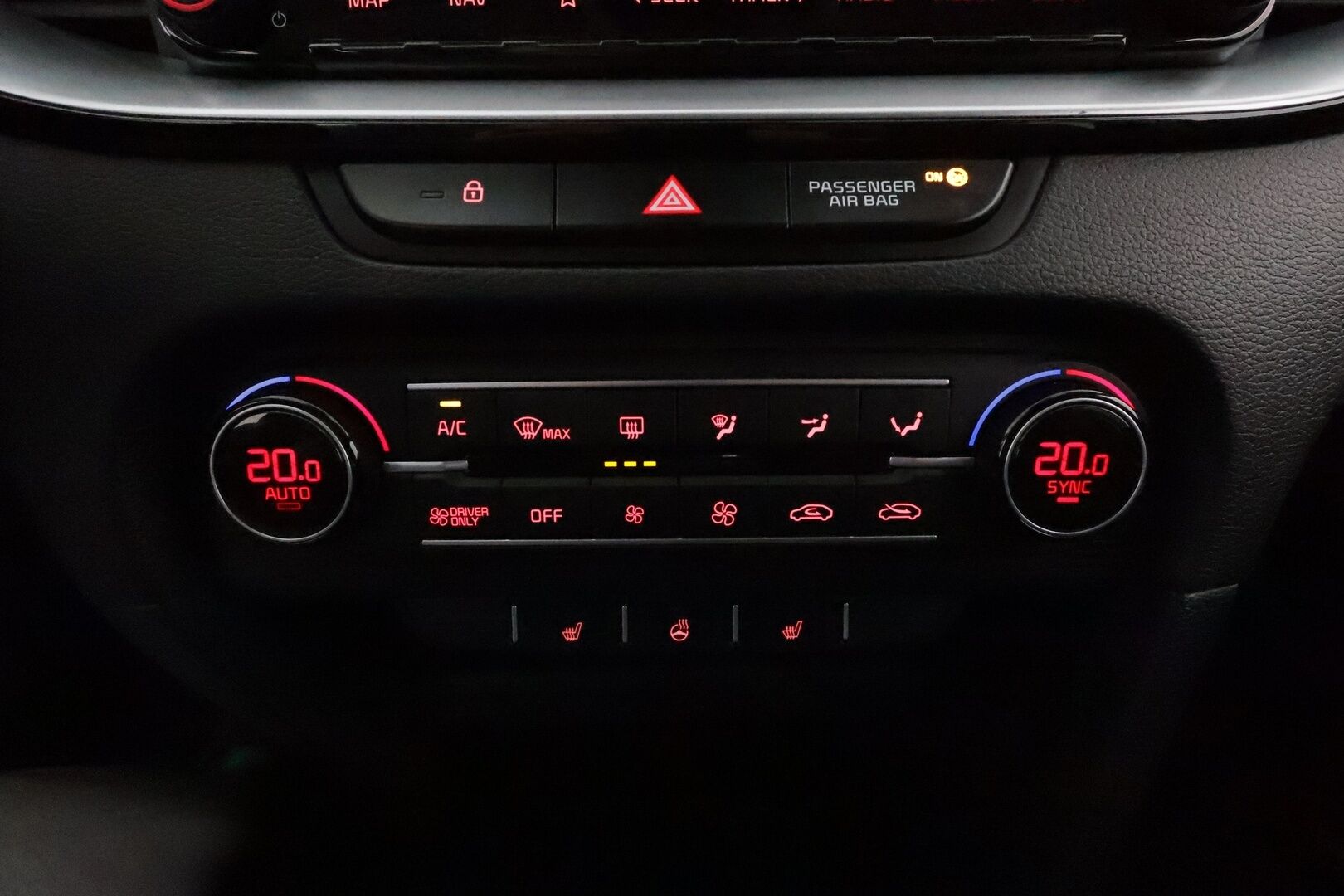 KIA XCEED 2021 1,6 GDI Plug-In Hybrid Business Premium DCT **Adapt.vakkari / P.kamera / Digimittaristo / Ratinlämmitin / LED** - Kahdet renkaat aluvanteilla 