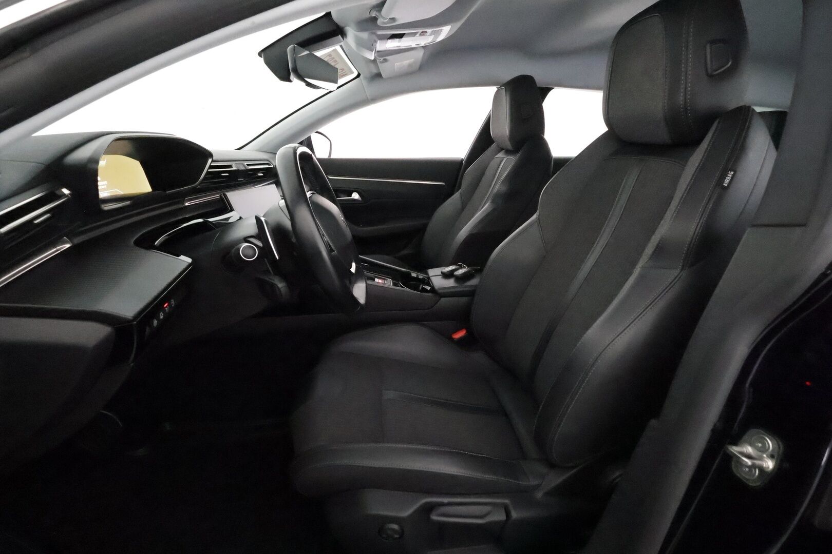 PEUGEOT 508 2020 SW Allure Hybrid 225 EAT8-automaatti **Adapt.Vakkari / Koukku / P.Kamera / Navi / Kaistavahti / Apple&Android**