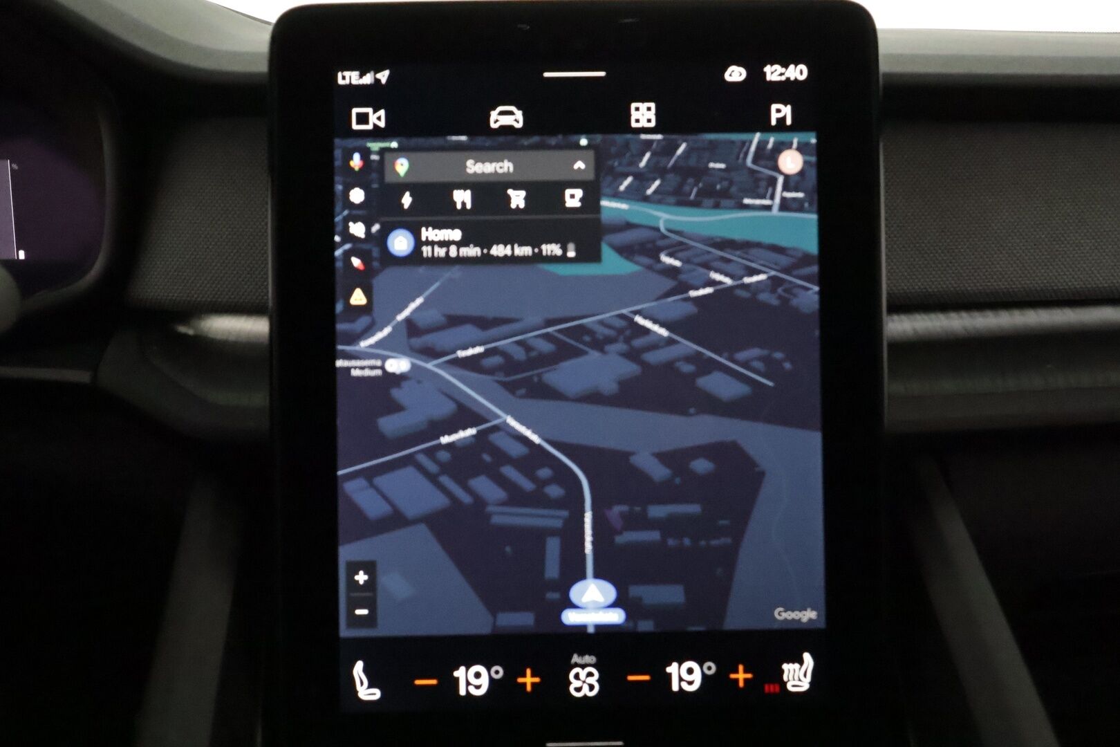 POLESTAR 2 2022 Long Range Dual Motor **Lämpöpumppu / Adapt.vakkari / H&K / Pilot&Plus / Muistipenkki / Pixel LED / Lasikatto / Koukku** - Kahdet renkaat aluvanteilla / Merkkihuollettu