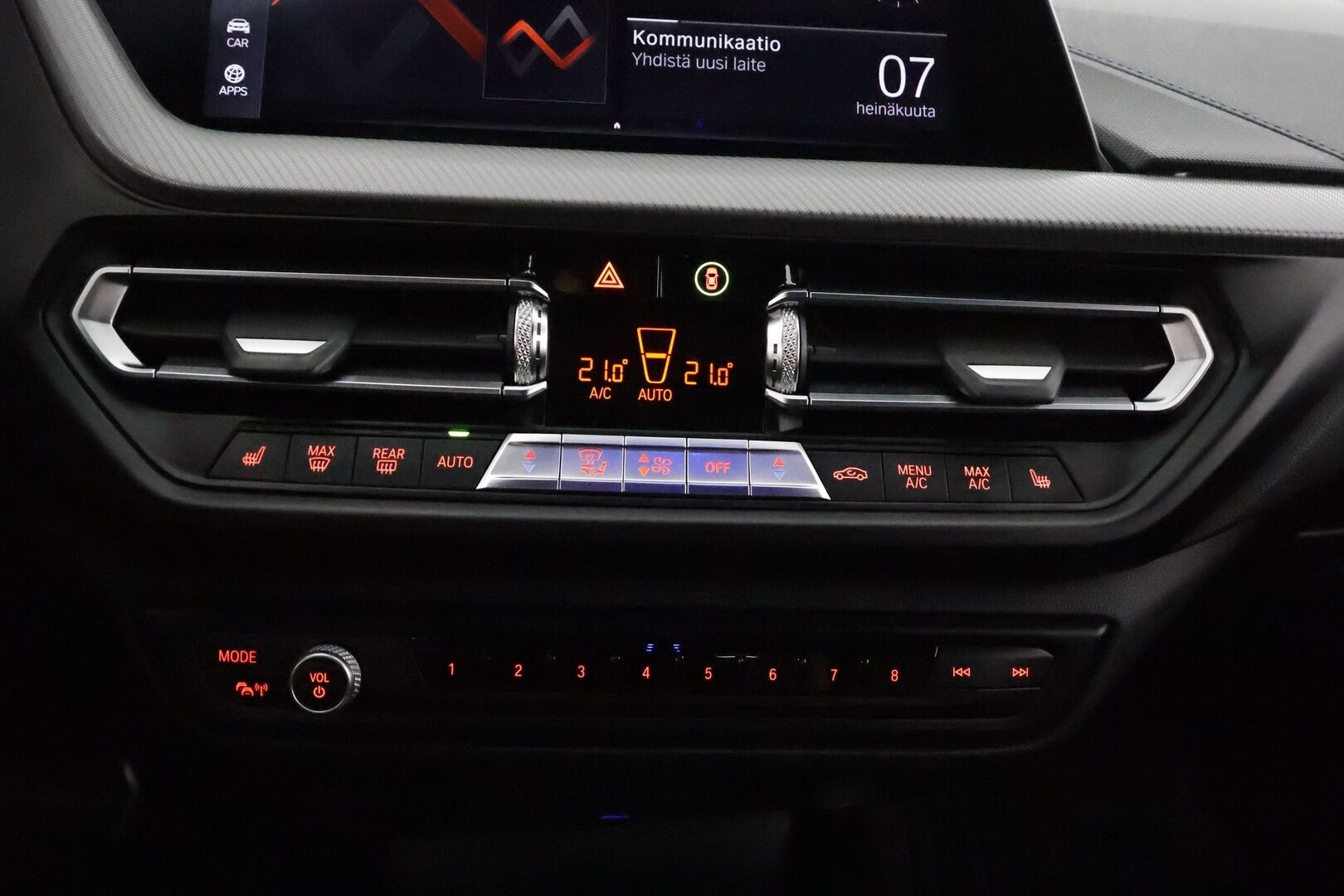 BMW 118 2020 F40 Hatchback 118i A Business M-Sport **LED-valot / Sporttipenkit / HiFi / P.Tutkat / Navi / Kaistavahti** - Digimittaristo / CarPlay / 2x vanteet