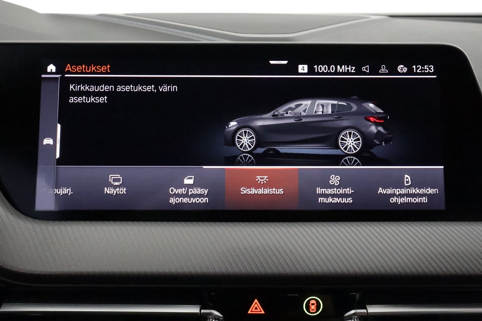 BMW 118 2020 F40 Hatchback 118i A Business M-Sport **LED-valot / Sporttipenkit / HiFi / P.Tutkat / Navi / Kaistavahti** - Digimittaristo / CarPlay / 2x vanteet