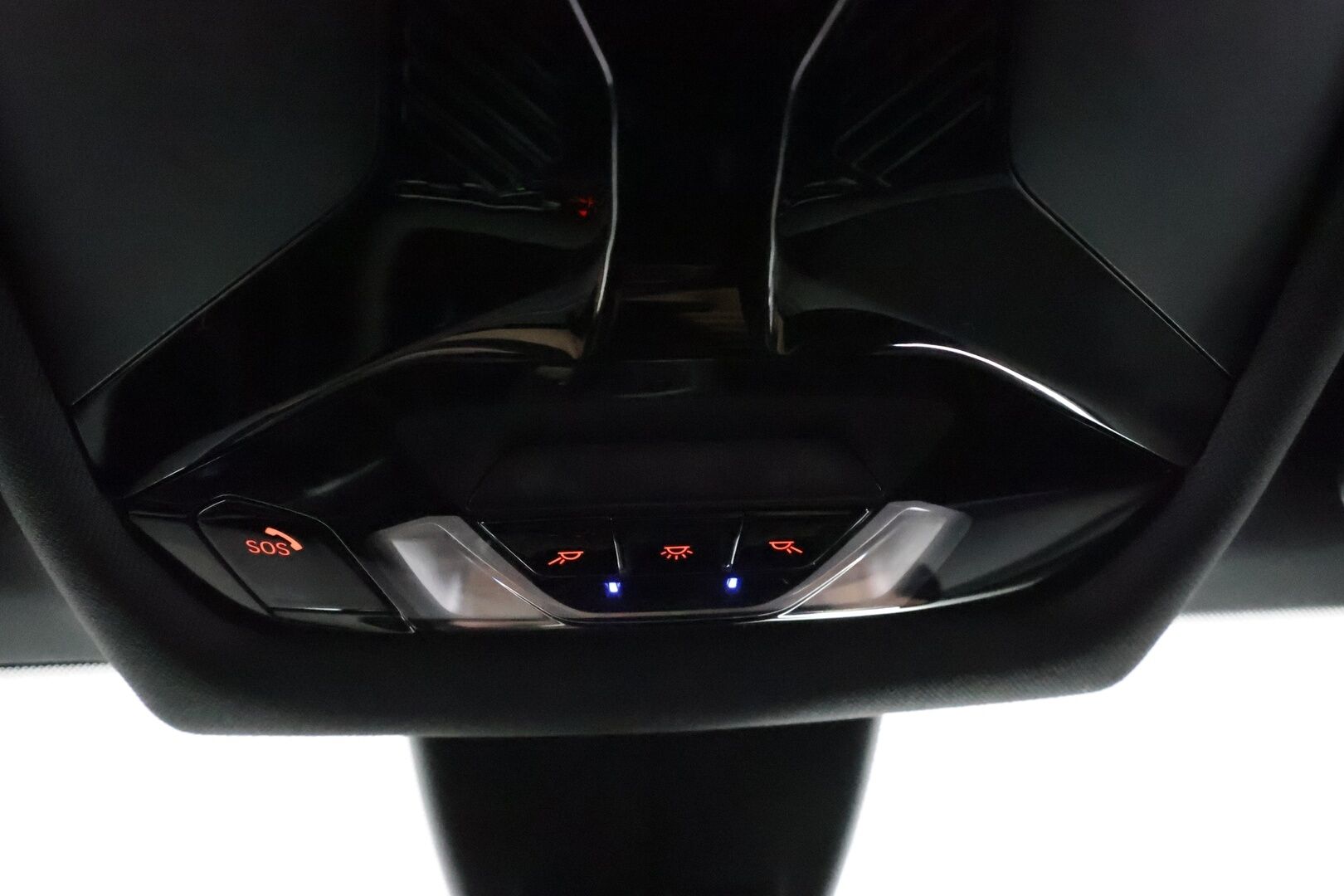 BMW 118 2020 F40 Hatchback 118i A Business M-Sport **LED-valot / Sporttipenkit / HiFi / P.Tutkat / Navi / Kaistavahti** - Digimittaristo / CarPlay / 2x vanteet