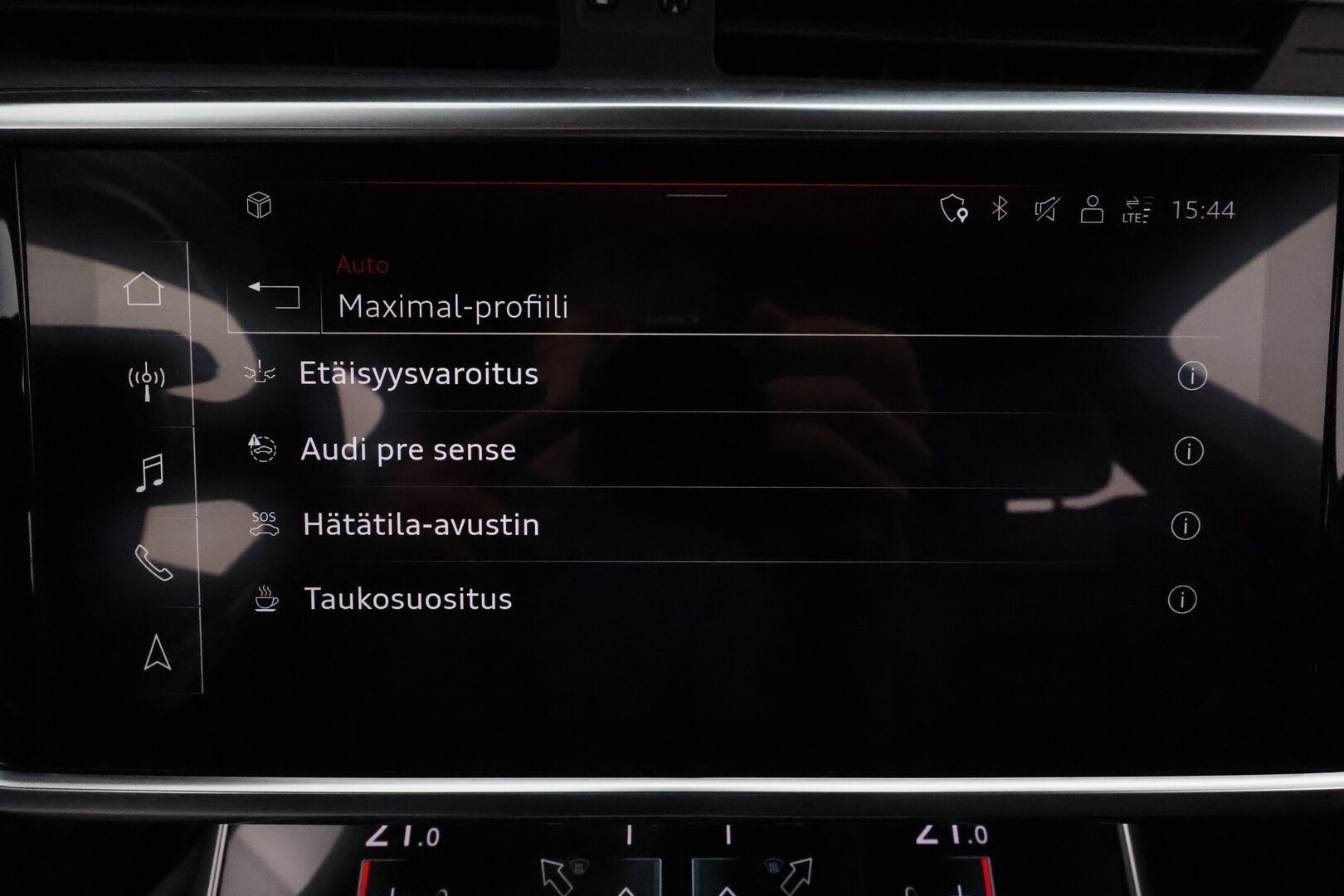 AUDI A6 2021 Avant 55 TFSI e quattro S-tronic Electrified S Line **Koukku / Adapt.Vakkari / Matrix-LED / P.Tutkat / Sporttipenkit** - 3,99 % KORKOTARJOUS TÄHÄN AUTOON - Merkkihuollettu