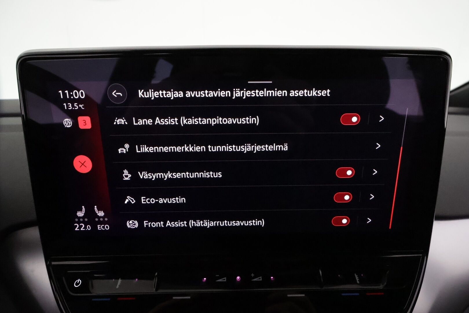 VOLKSWAGEN ID.4 2021 150kW Pro Performance **Lämpöpumppu / Koukku / Adapt.Vakkari / LED-valot / P.kamera / Navi / Kaistavahti** - Akku kuntotarkastettu! / Kahdet Renkaat