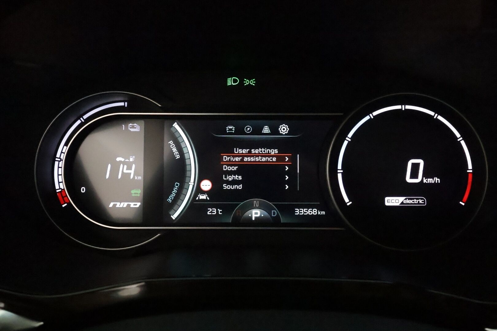 KIA NIRO 2022 Vision 39 kWh  **Adapt.vakkari / Digimittaristo / P.kamera / Puolinahat / KeylessGo / Navi** - Akku kuntotarkastettu / Merkkihuollettu