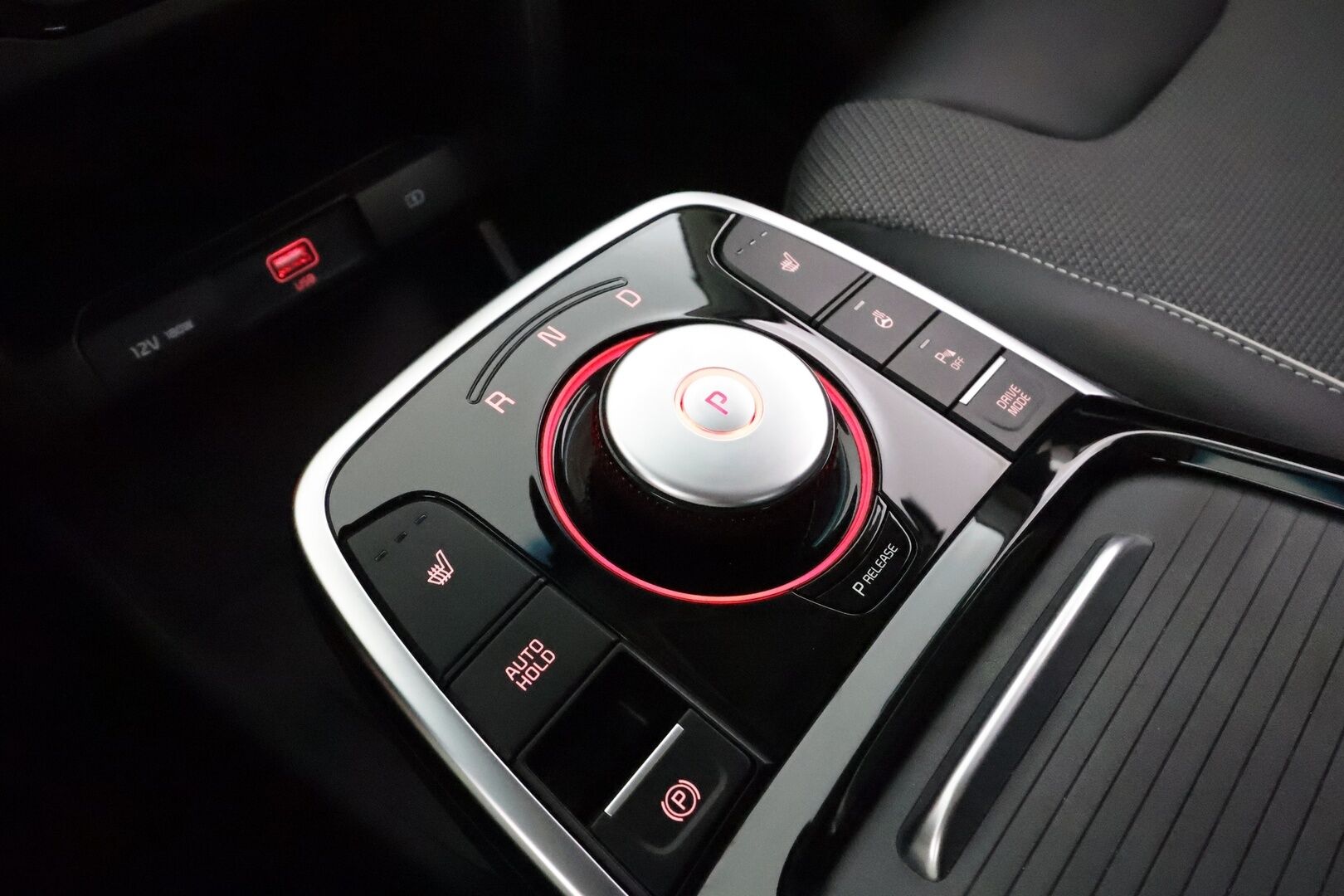 KIA NIRO 2022 Vision 39 kWh  **Adapt.vakkari / Digimittaristo / P.kamera / Puolinahat / KeylessGo / Navi** - Akku kuntotarkastettu / Merkkihuollettu