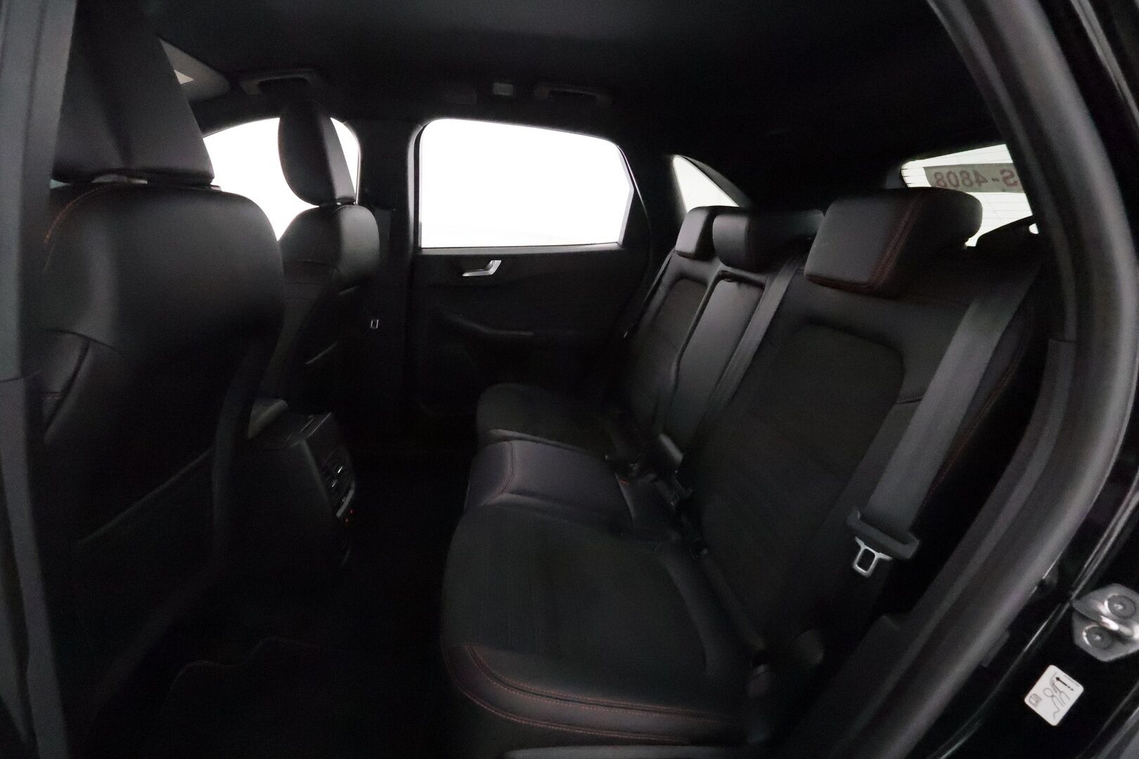 FORD KUGA 2021 2.5 PLug-in hybrid ST-Line X * Adapt.vakkari / P.kamera / Koukku / LED / Navi / KeylessGo * - Nahka-Alcantara / Sähköpenkki