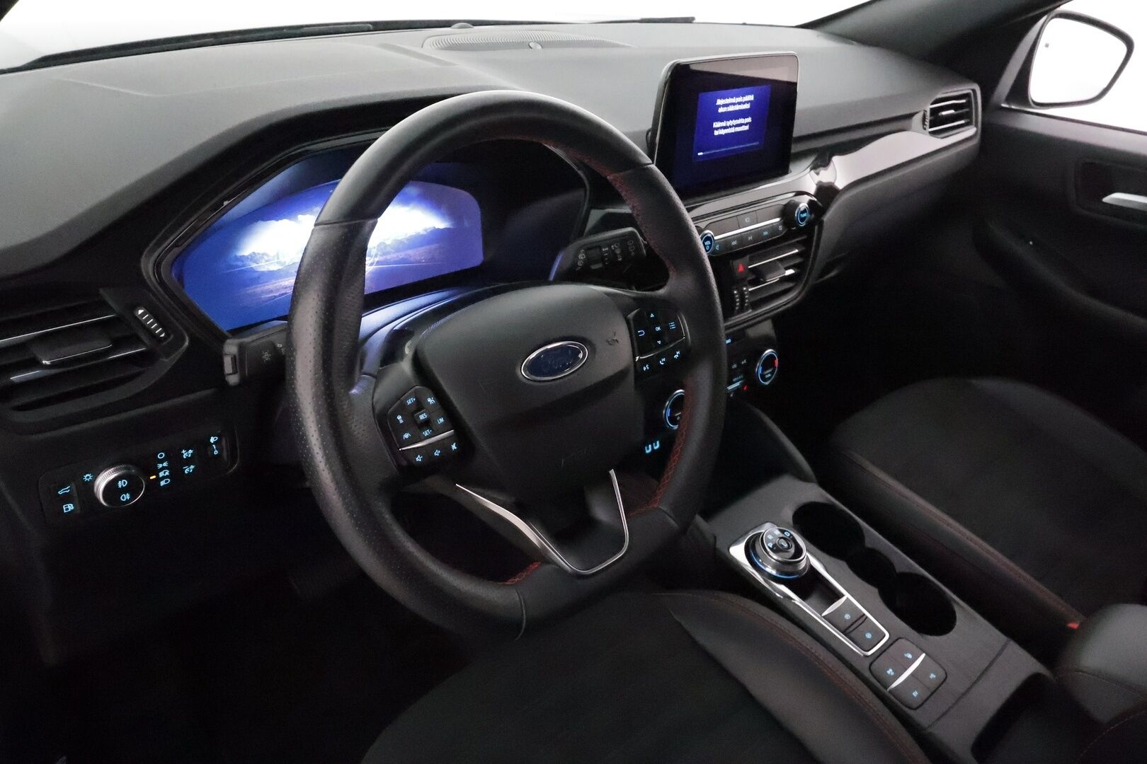 FORD KUGA 2021 2.5 PLug-in hybrid ST-Line X * Adapt.vakkari / P.kamera / Koukku / LED / Navi / KeylessGo * - Nahka-Alcantara / Sähköpenkki