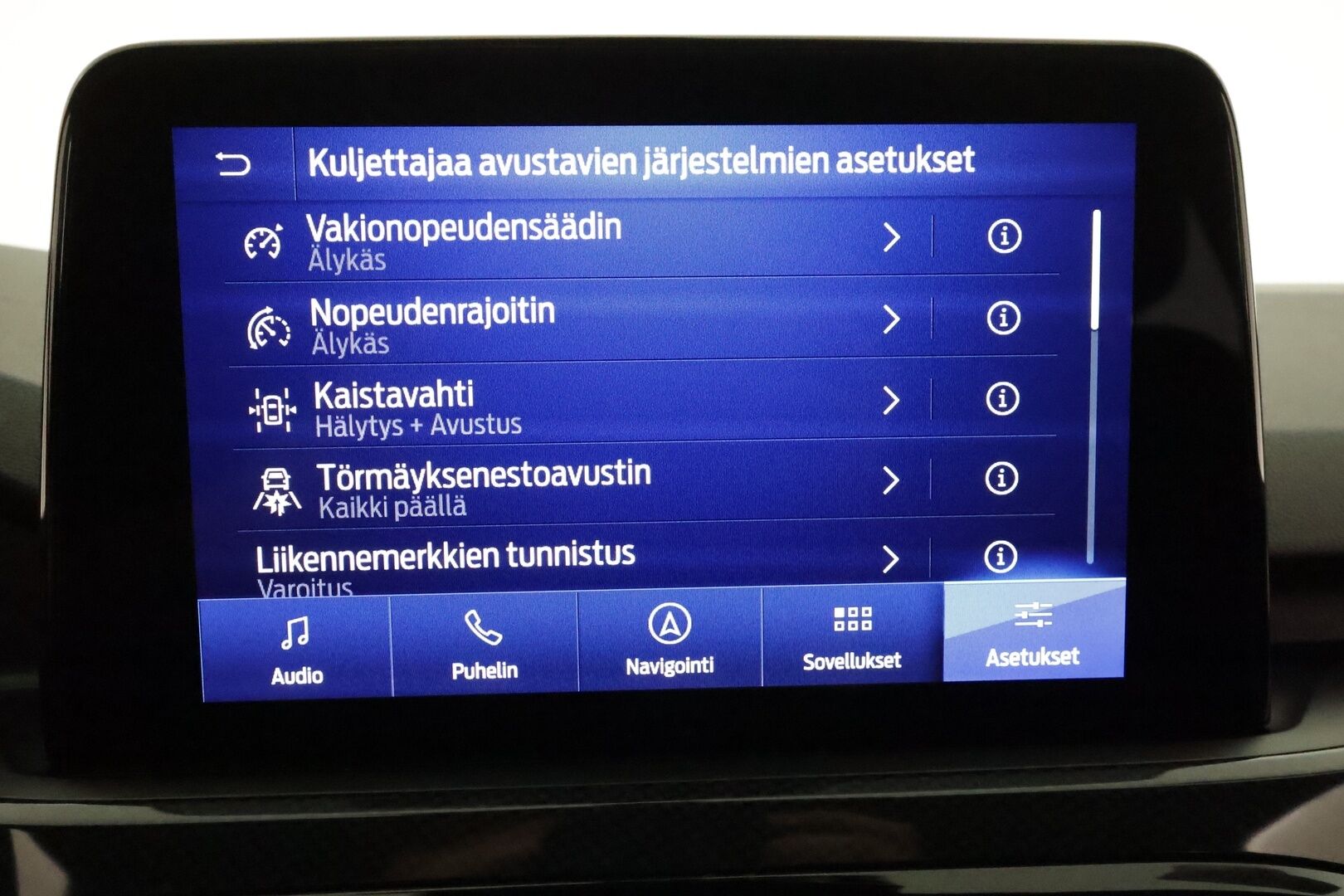 FORD KUGA 2021 2,5 (PHEV) 225hv CVT FWD ST-Line X * Adapt.Vakkari / Vetokoukku / Peruutuskamera / LED / Navi / KeylessGo - Nahka-Alcantara / Sähköpenkki / ALV - HULLUT JOULUT KORKOTARJOUS 2,49% 