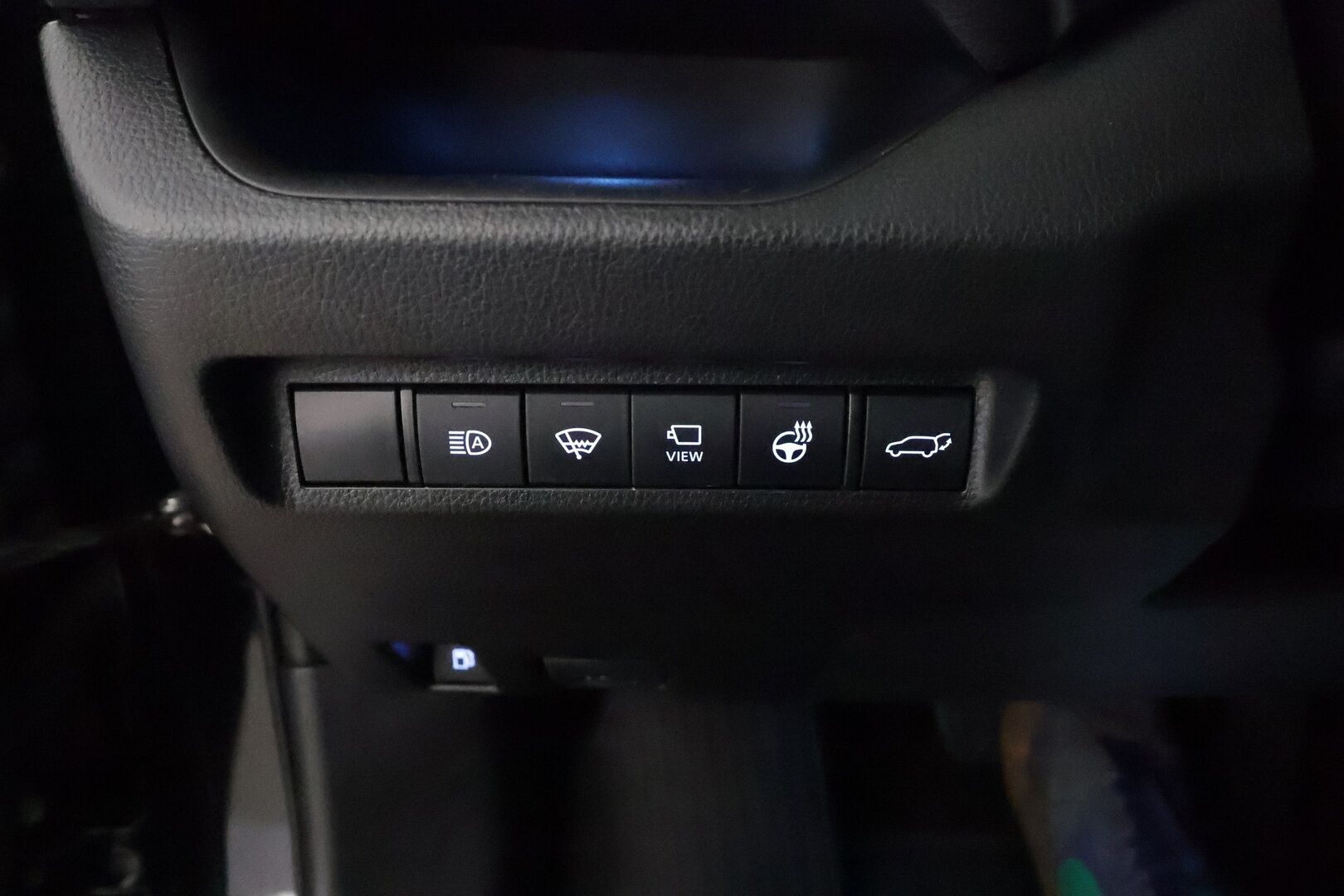 TOYOTA RAV4 2021 2,5 Hybrid AWD-i Style Attitude Black **Adapt.Vakkari / JBL / LED-valot / 360° / Koukku / Kaistavahti / KeylessGO** - 3,99 % KORKOTARJOUS TÄHÄN AUTOON - Adapt.Vakkari / JBL / LED-valot / 360° / Koukku / Kaistavahti / Keyless