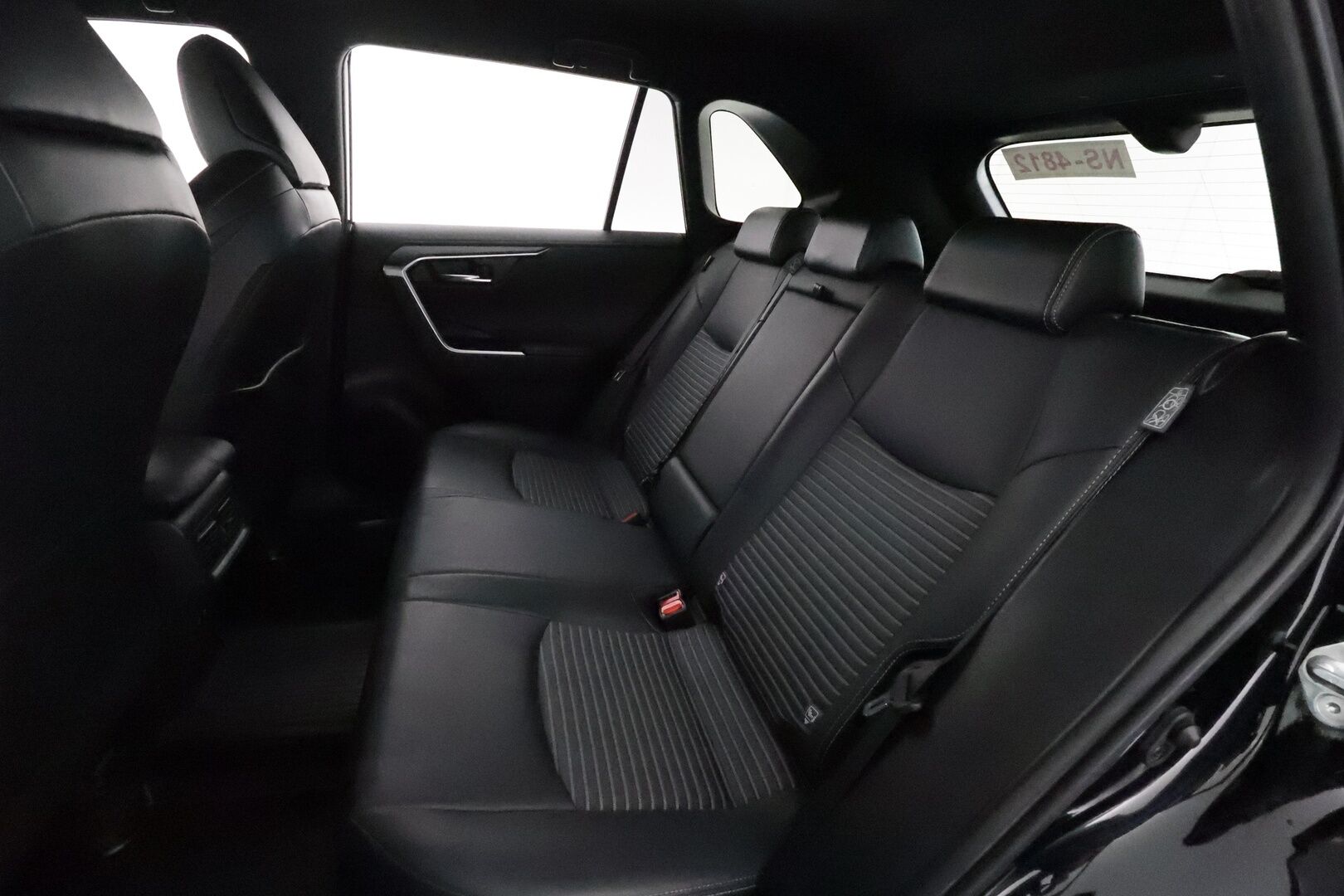 TOYOTA RAV4 2021 2,5 Hybrid AWD-i Style Attitude Black **Adapt.Vakkari / JBL / LED-valot / 360° / Koukku / Kaistavahti / KeylessGO** - 3,99 % KORKOTARJOUS TÄHÄN AUTOON - Adapt.Vakkari / JBL / LED-valot / 360° / Koukku / Kaistavahti / Keyless