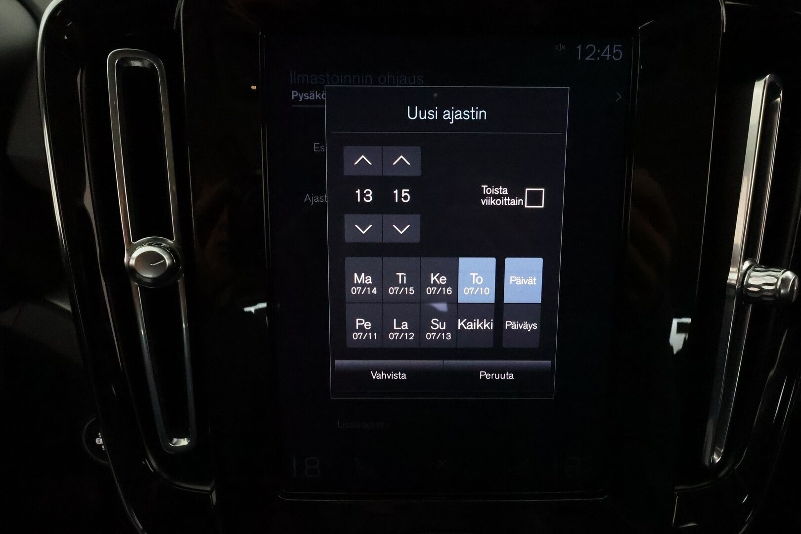 Volvo XC40 2022 T2 Business aut **Adapt.vakkari / P.kamera / Digimittaristo / Sähköluukku / Webasto / KeylessGo** - Kahdet renkaat aluvanteilla / Merkkihuollettu