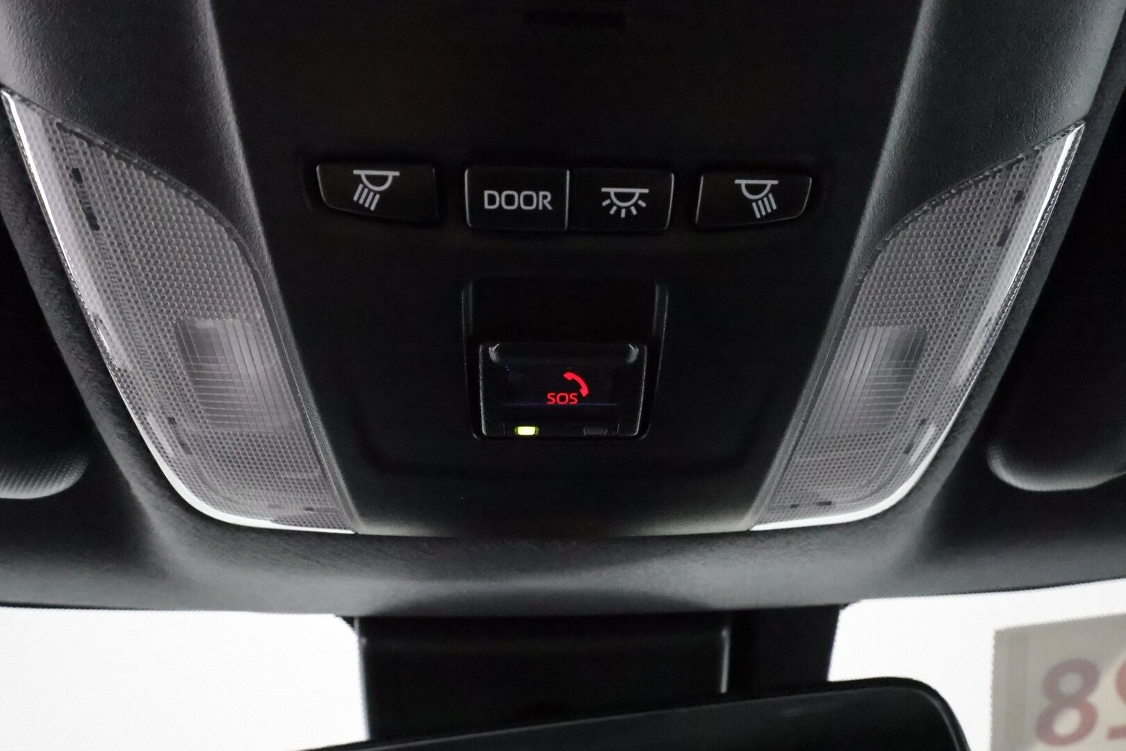TOYOTA COROLLA 2022 Hatchback 1,8 Hybrid Active GR Sport - Adapt.Vakkari / HUD / Peruutuskamera / Adapt.LED / Puolinahkasisusta / Ratinlämmitys / Langaton lataus / Siisti yksilö!
