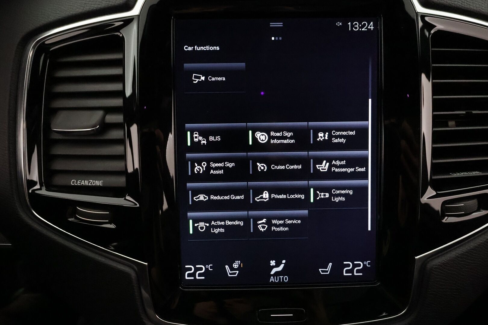 Volvo XC90 2016 D5 AWD R-Design aut 7-Paik **Panorama / ACC / HUD / Ilma-alusta / Sporttinahat Muistilla / Webasto / Koukku / Full-LED** - 3,99 % KORKOTARJOUS TÄHÄN AUTOON - Todella kattavilla varusteilla ja harvinaisella värillä Volvojen kuningas malli! / Juuri katsastettu!