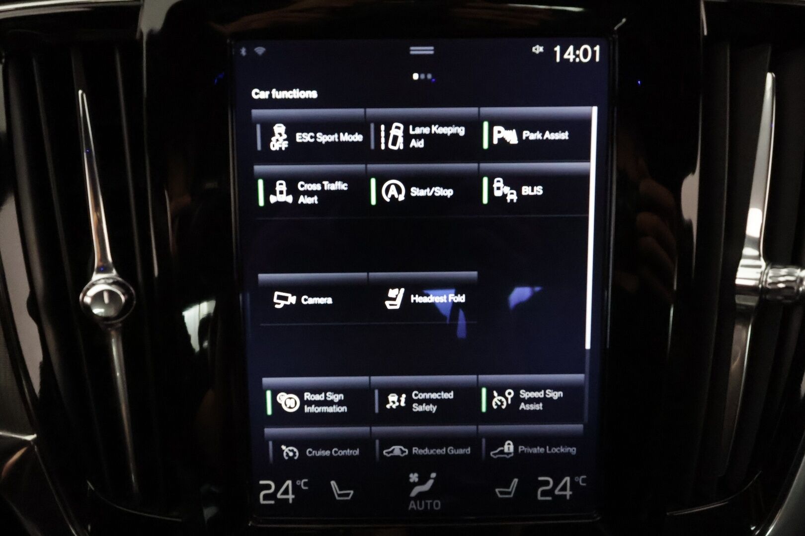 Volvo S90 2017 D4 AWD R-Design aut **Webasto / koukku / Adapt.Vakkari / P.Kamera / LED-valot / Sporttipenkki Muistilla / Navi** - Kaistavahti / KeylessGO / 2x Renkaat
