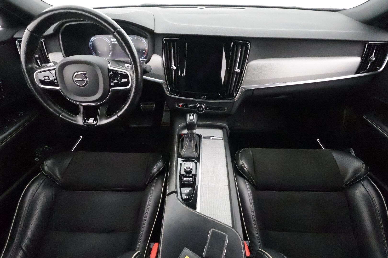 Volvo S90 2017 D4 AWD R-Design aut **Webasto / koukku / Adapt.Vakkari / P.Kamera / LED-valot / Sporttipenkki Muistilla / Navi** - Kaistavahti / KeylessGO / 2x Renkaat