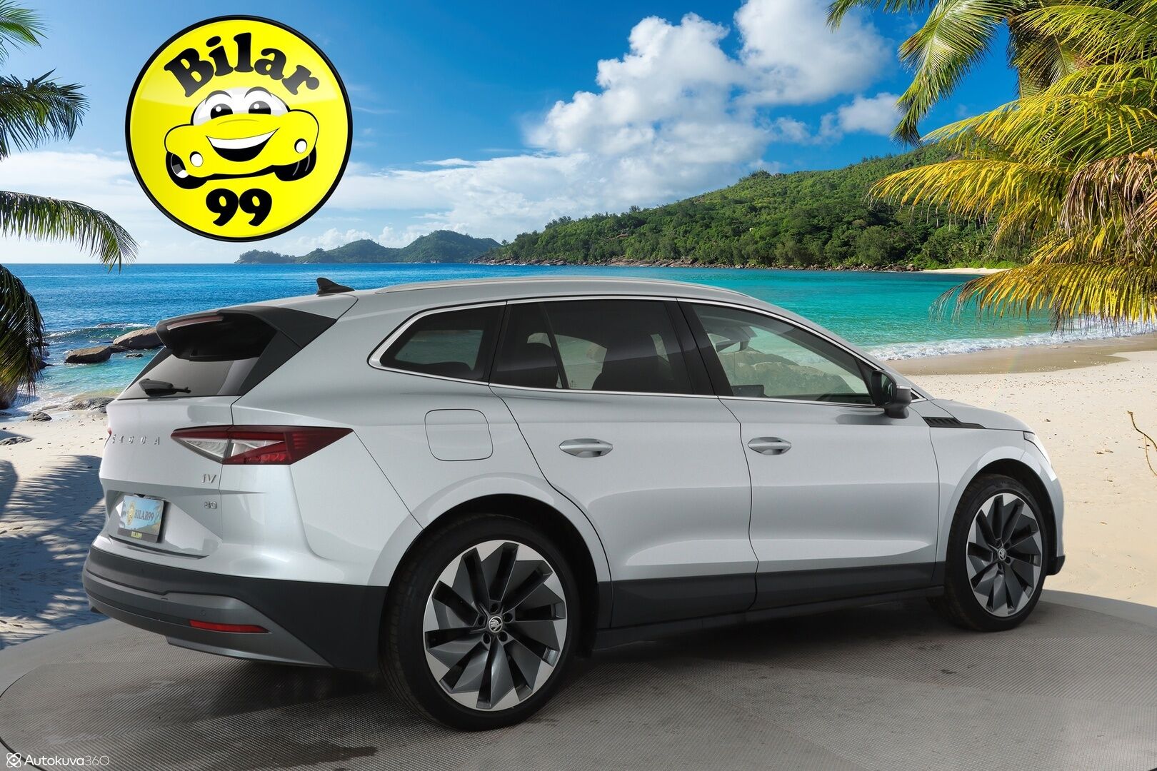SKODA ENYAQ 2022 iV80 *Panorama / Lämpöpumppu / Koukku / ACC / Matrix-LED / Hierova Muistipenkki / Kamera / Navi* - SoH 94,68 % / kahdet renkaat vanteilla / Huippusiisti!