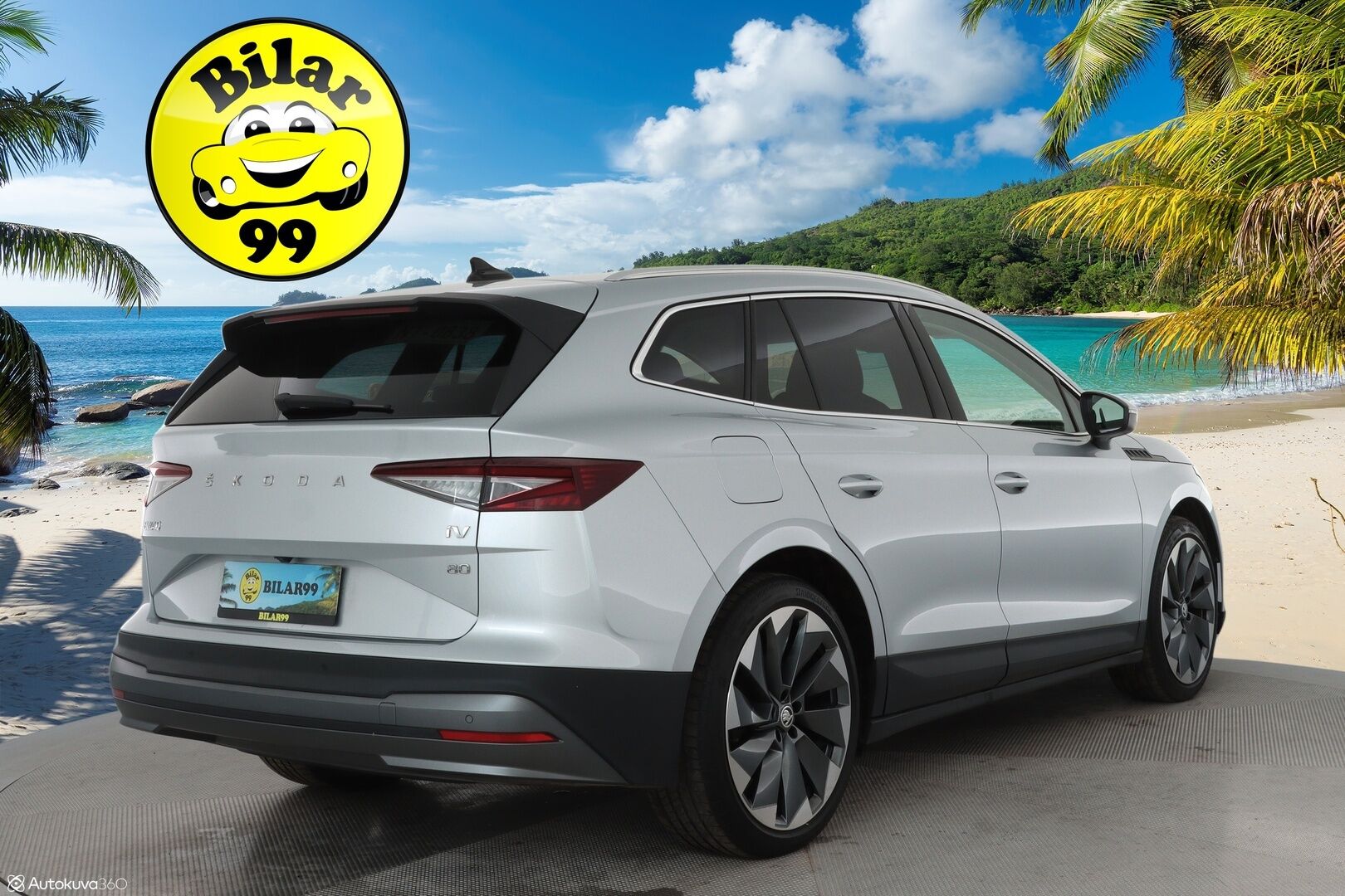 SKODA ENYAQ 2022 iV80 *Panorama / Lämpöpumppu / Koukku / ACC / Matrix-LED / Hierova Muistipenkki / Kamera / Navi* - SoH 94,68 % / kahdet renkaat vanteilla / Huippusiisti!