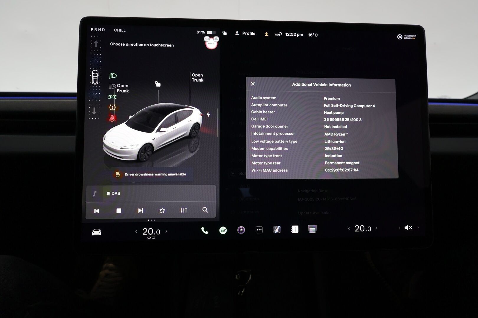 TESLA MODEL 3 2024 Long Range **Lämpöpumppu / Lasikatto / Adapt.Vakkari / Matrix-LED / P.Kamera / Ilmastoidut nahat / Navi / Kaistavahti** - 3,99 % KORKOTARJOUS TÄHÄN AUTOON - Premium Audio / 2x Renkaat