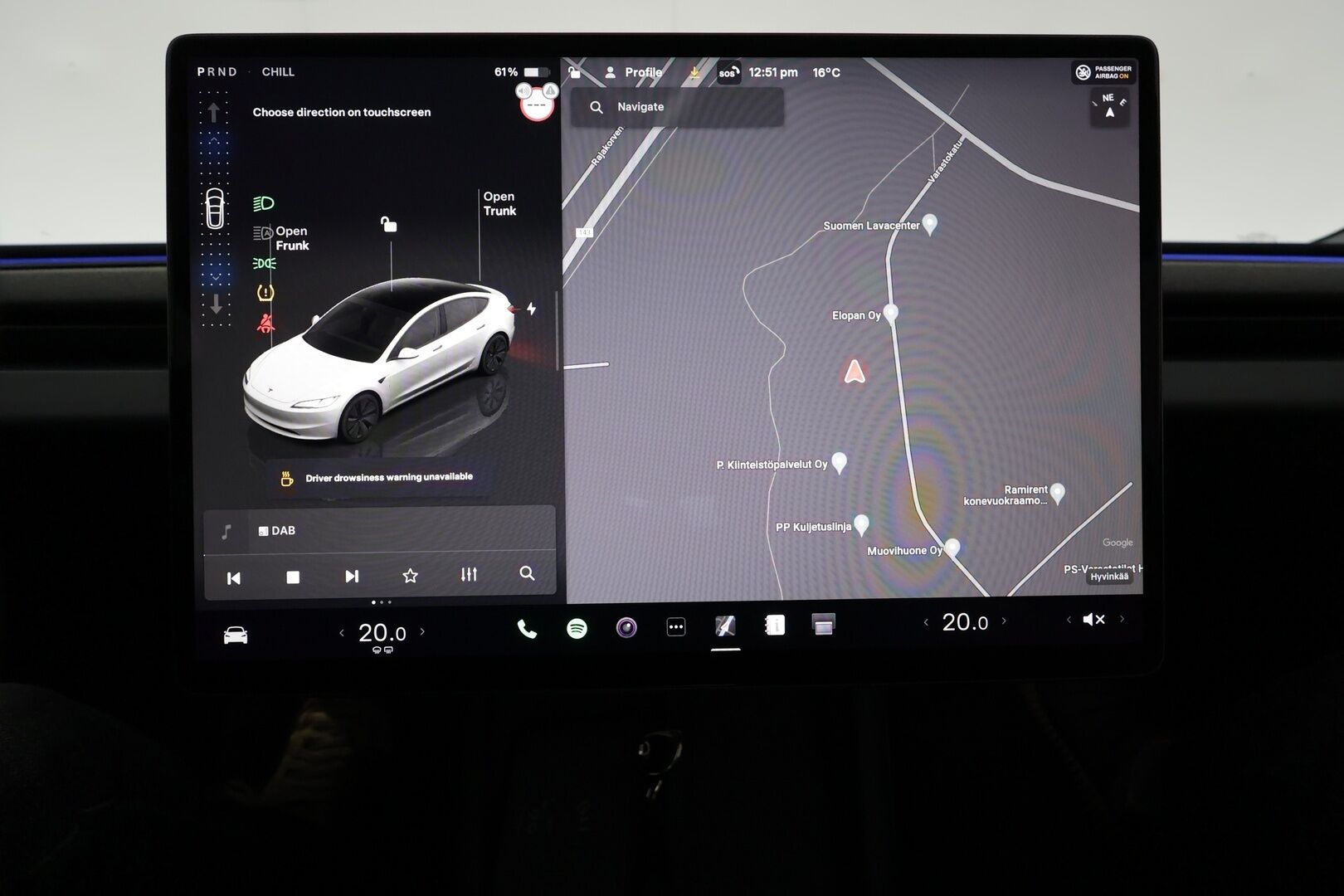 TESLA MODEL 3 2024 Long Range **Lämpöpumppu / Lasikatto / Adapt.Vakkari / Matrix-LED / P.Kamera / Ilmastoidut nahat / Navi / Kaistavahti** - 3,99 % KORKOTARJOUS TÄHÄN AUTOON - Premium Audio / 2x Renkaat