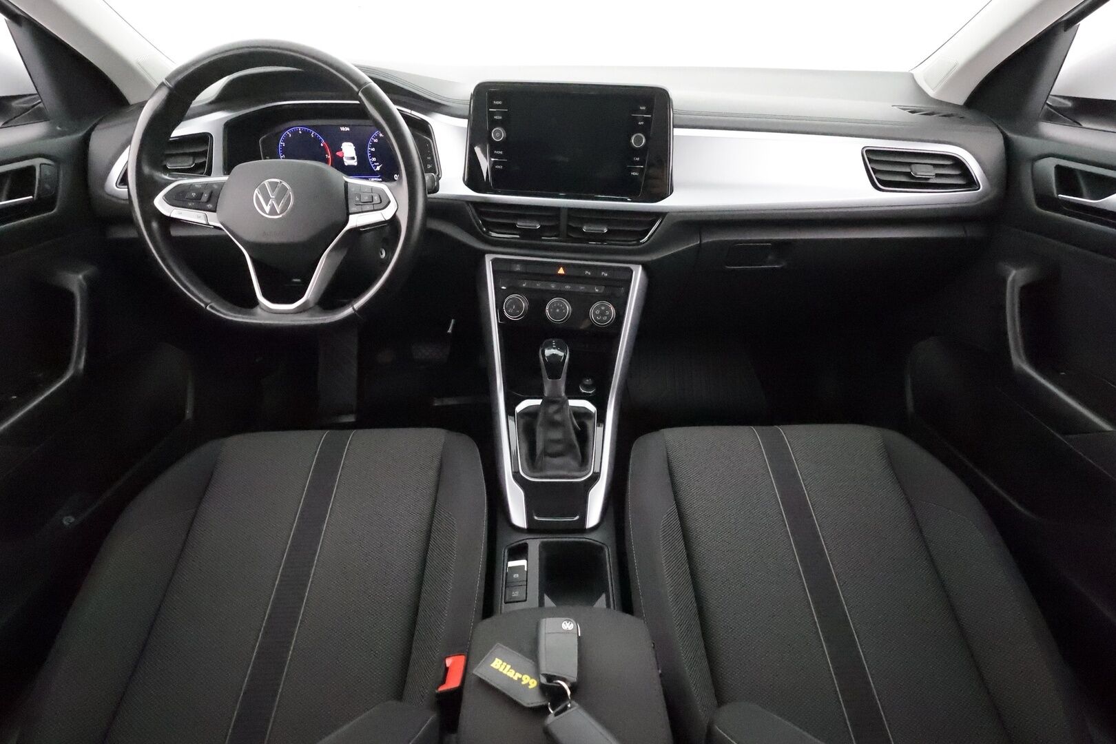 VOLKSWAGEN T-ROC 2022 Comfort Business 1,5 TSI EVO DSG ** Adapt.Vakkari / P.Tutkat / LED-valot / Koukku /  Kaistavahti / Apple&Android ** - Merkkihuollettu / 2x Renkaat