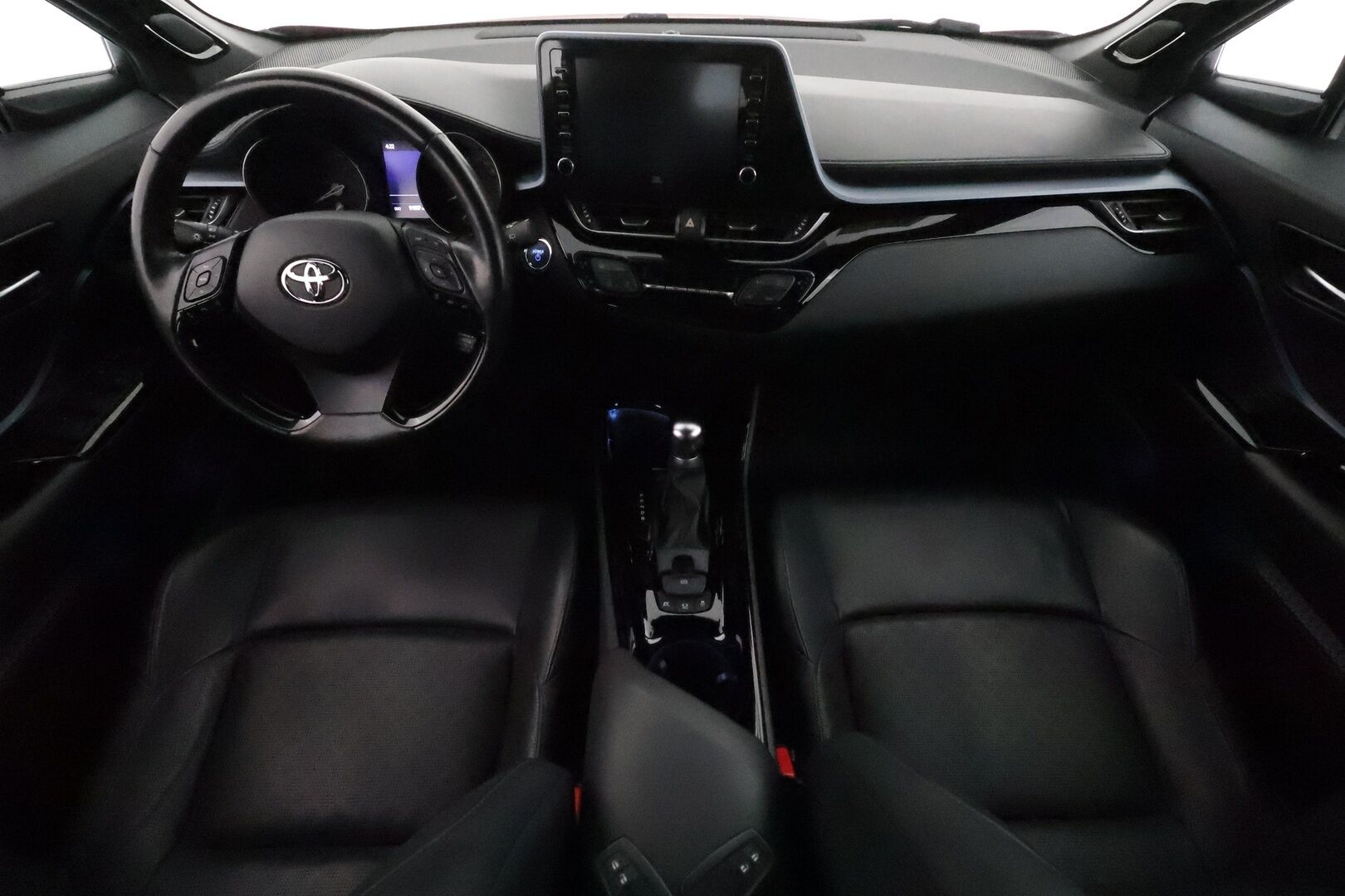 TOYOTA C-HR 2020 1.8 Hybrid Active Edition **JBL / Adapt.Vakkari / Bi-LED / P.Kamera / Kaistavahti / Nahkaverhoilu / KeylessGO** - Merkkihuollettu!
