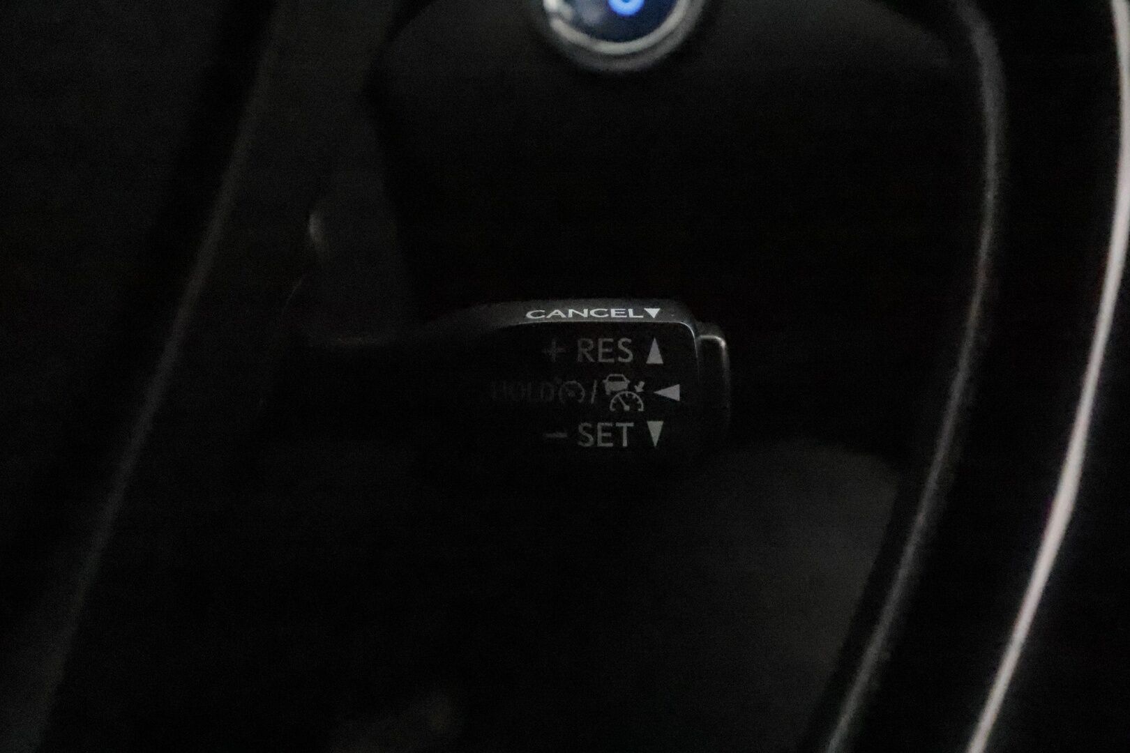 TOYOTA C-HR 2020 1.8 Hybrid Active Edition **JBL / Adapt.Vakkari / Bi-LED / P.Kamera / Kaistavahti / Nahkaverhoilu / KeylessGO** - Merkkihuollettu!