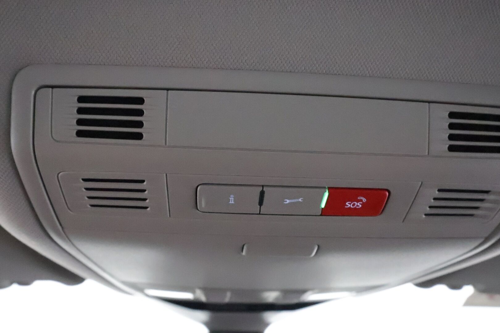 VOLKSWAGEN PASSAT 2021 Variant Alltrack 2,0 TDI SCR 147 kW 4MOTION DSG **Webasto / Koukku / Adapt.Vakkari / Matrix-LED / P.kamera / Navi** - 3,99 % KORKOTARJOUS TÄHÄN AUTOON - Merkkihuollettu!